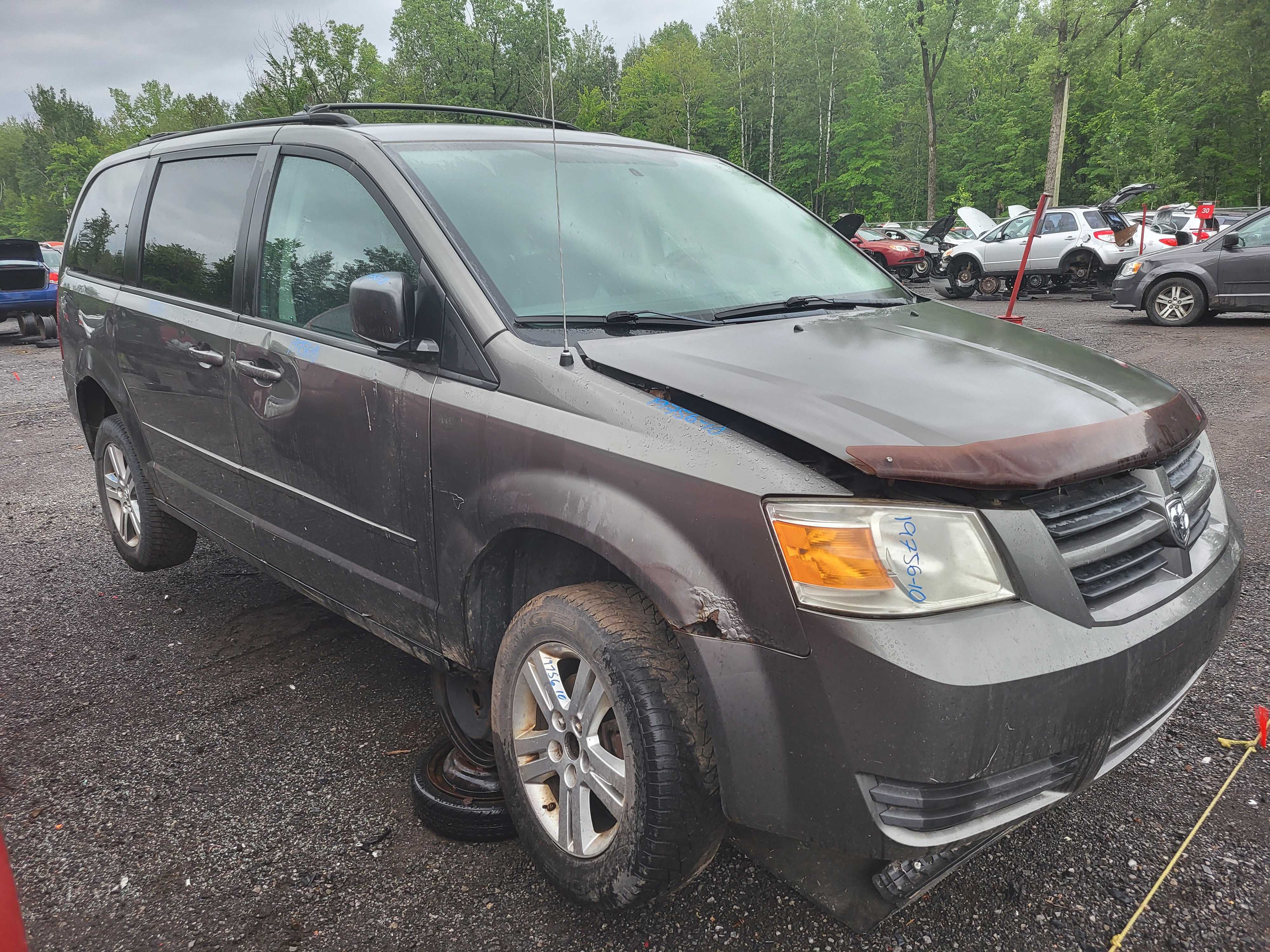 DODGE GRAND CARAVAN 2010