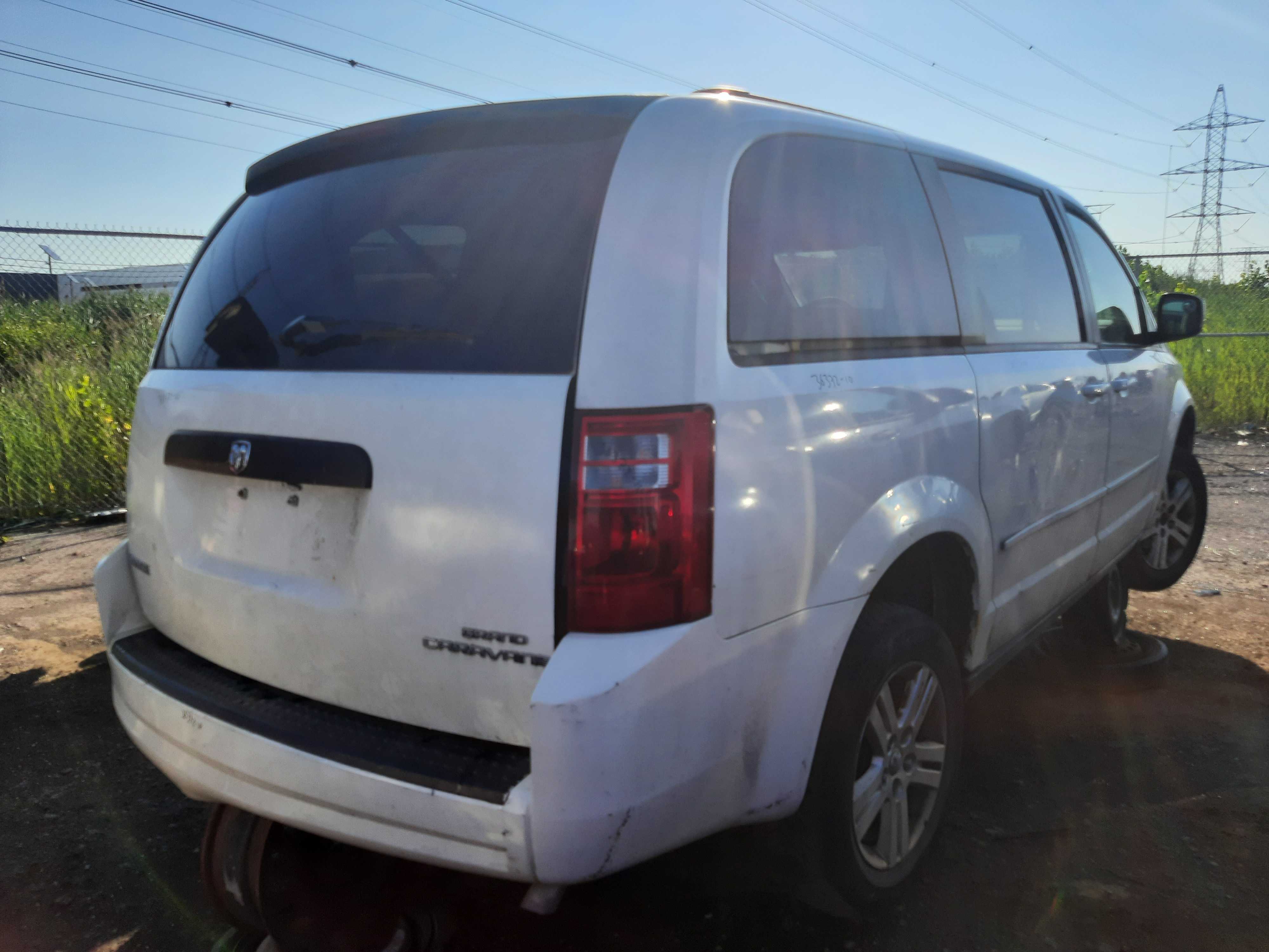 DODGE GRAND CARAVAN 2010