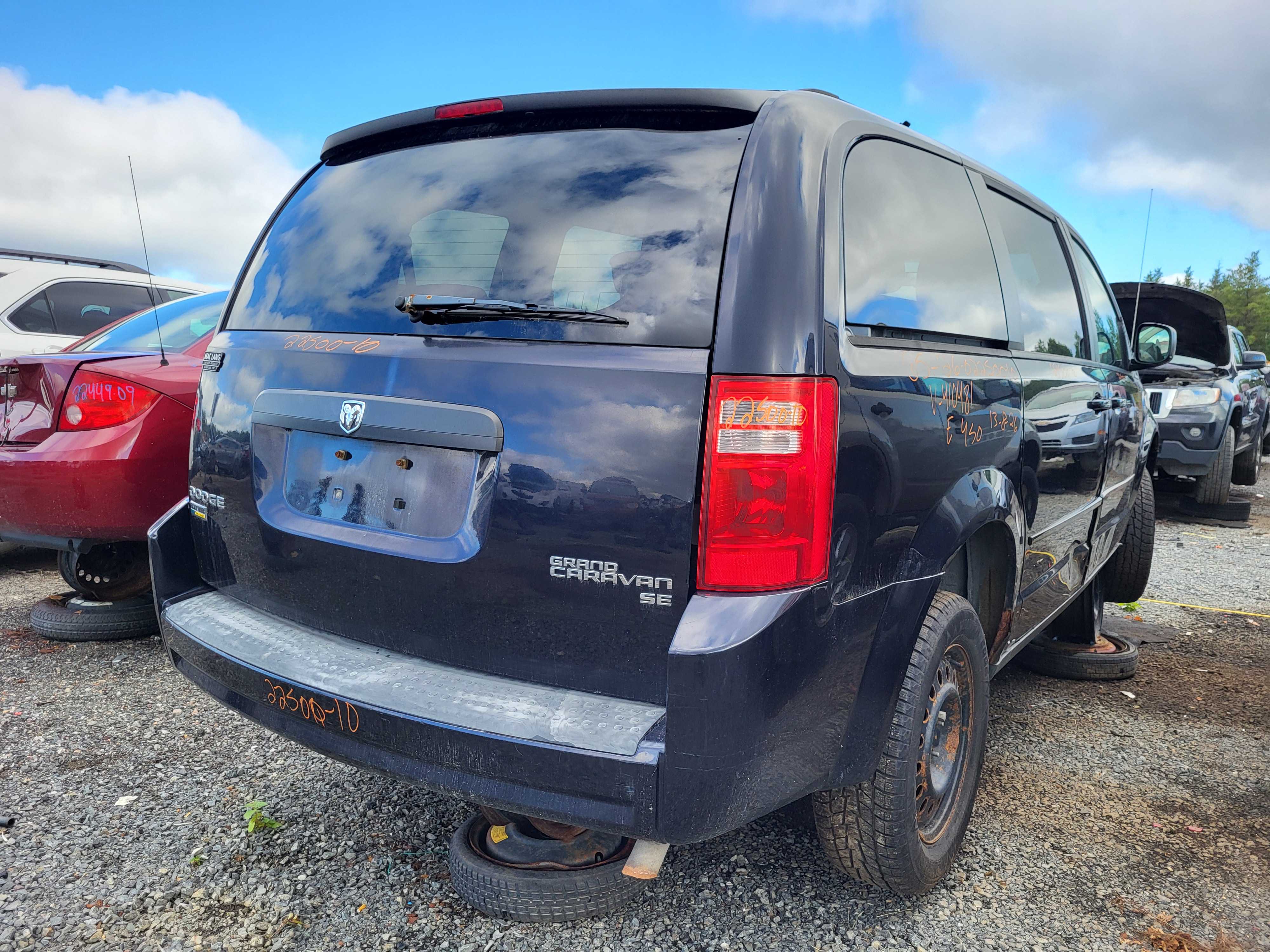 DODGE GRAND CARAVAN 2010