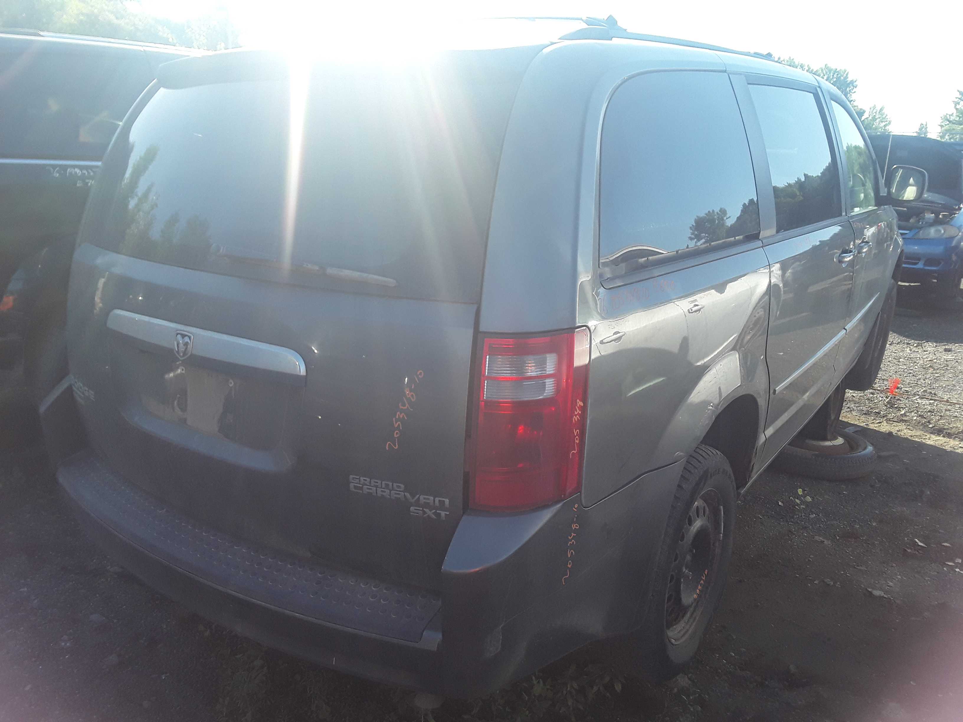 DODGE GRAND CARAVAN 2010