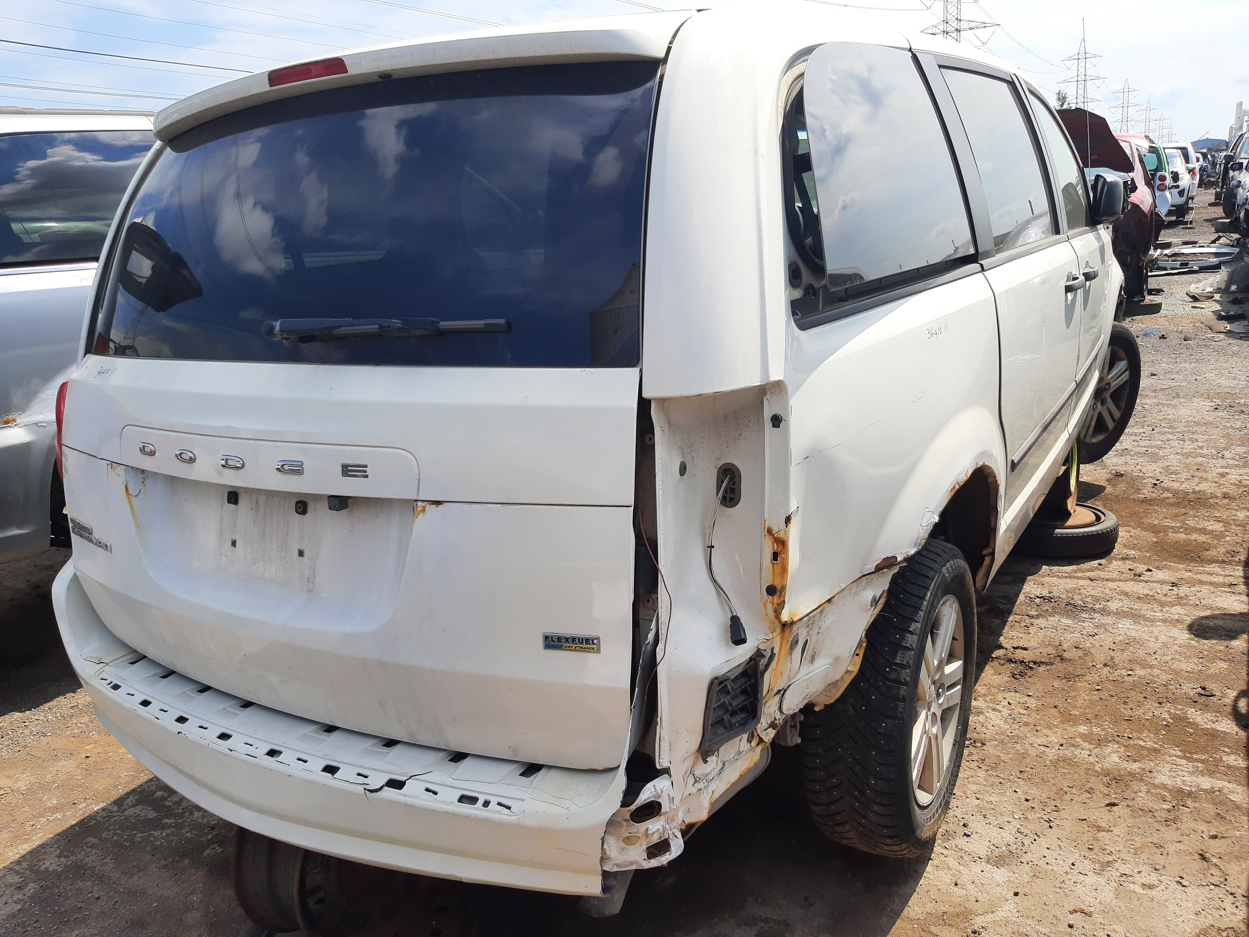DODGE GRAND CARAVAN 2011