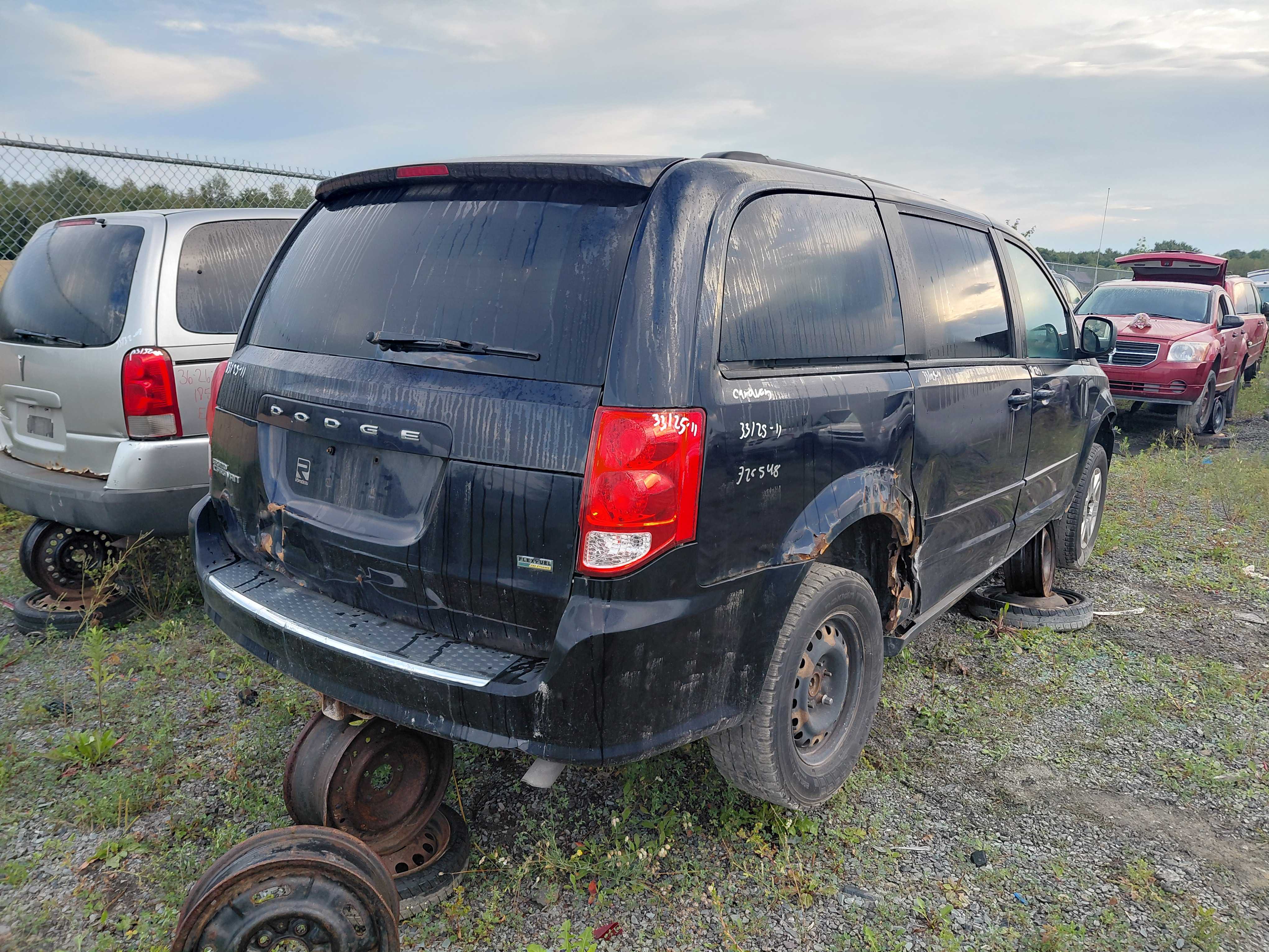 DODGE GRAND CARAVAN 2011