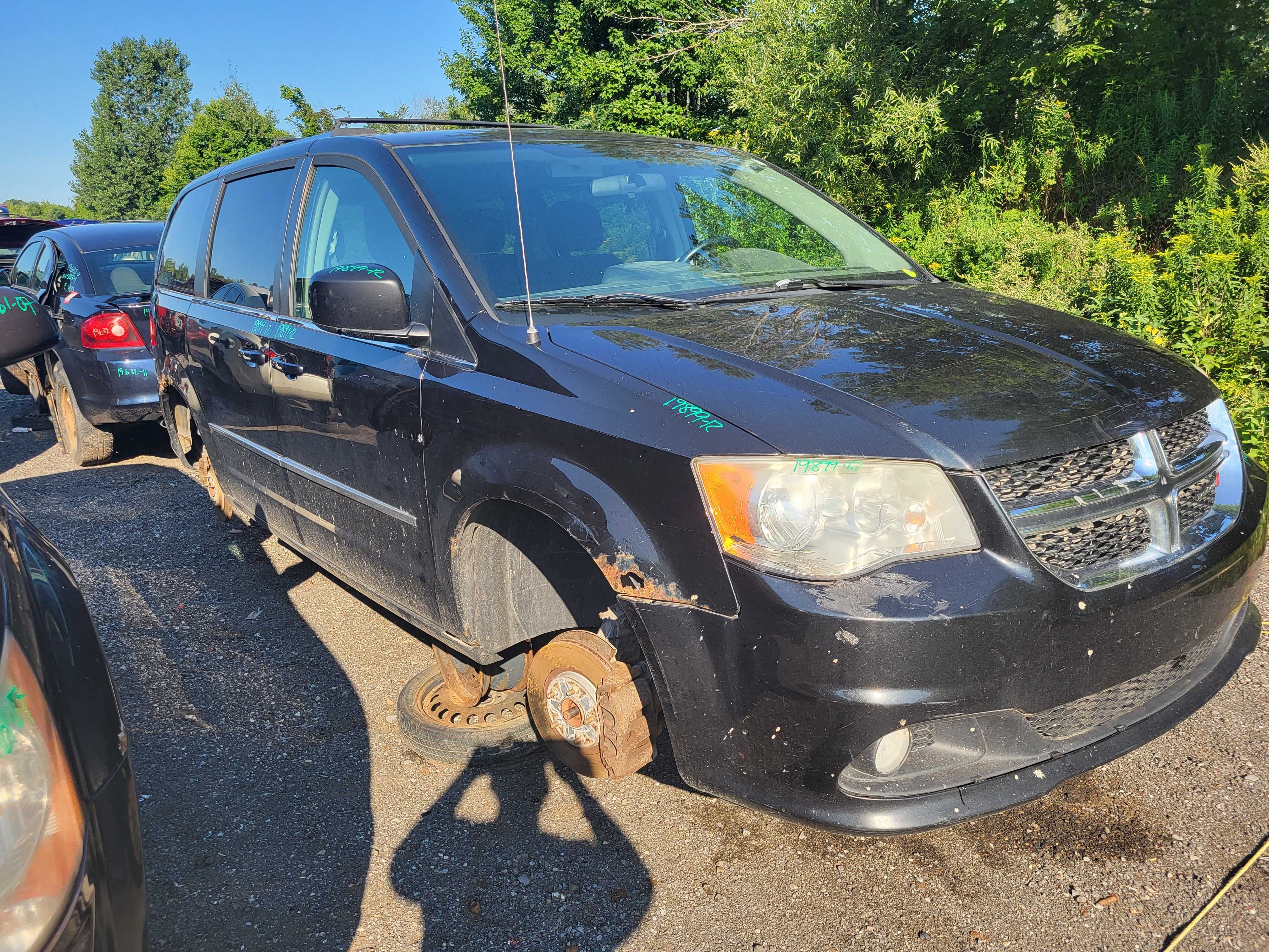 DODGE GRAND CARAVAN 2012