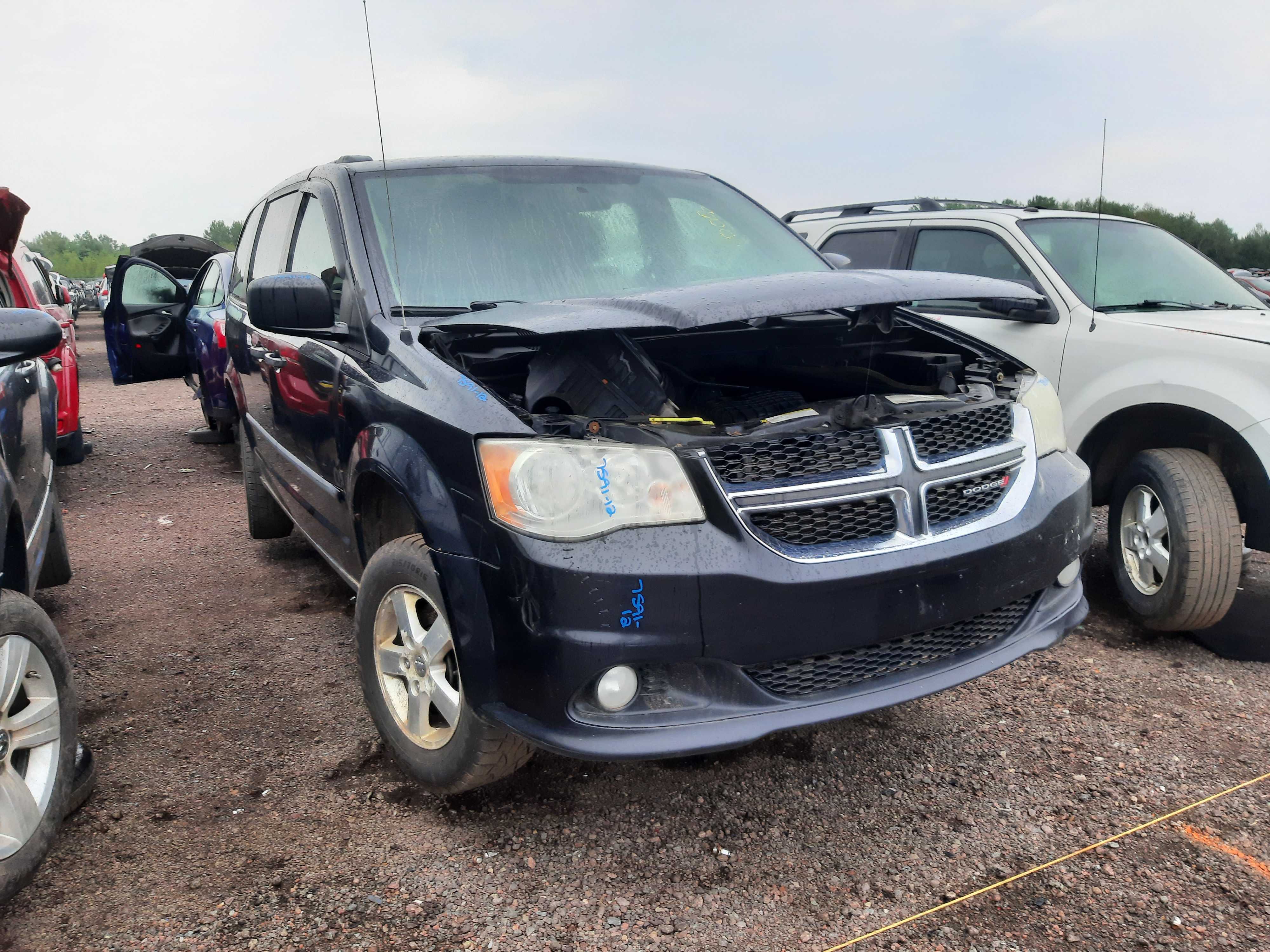 DODGE GRAND CARAVAN 2012