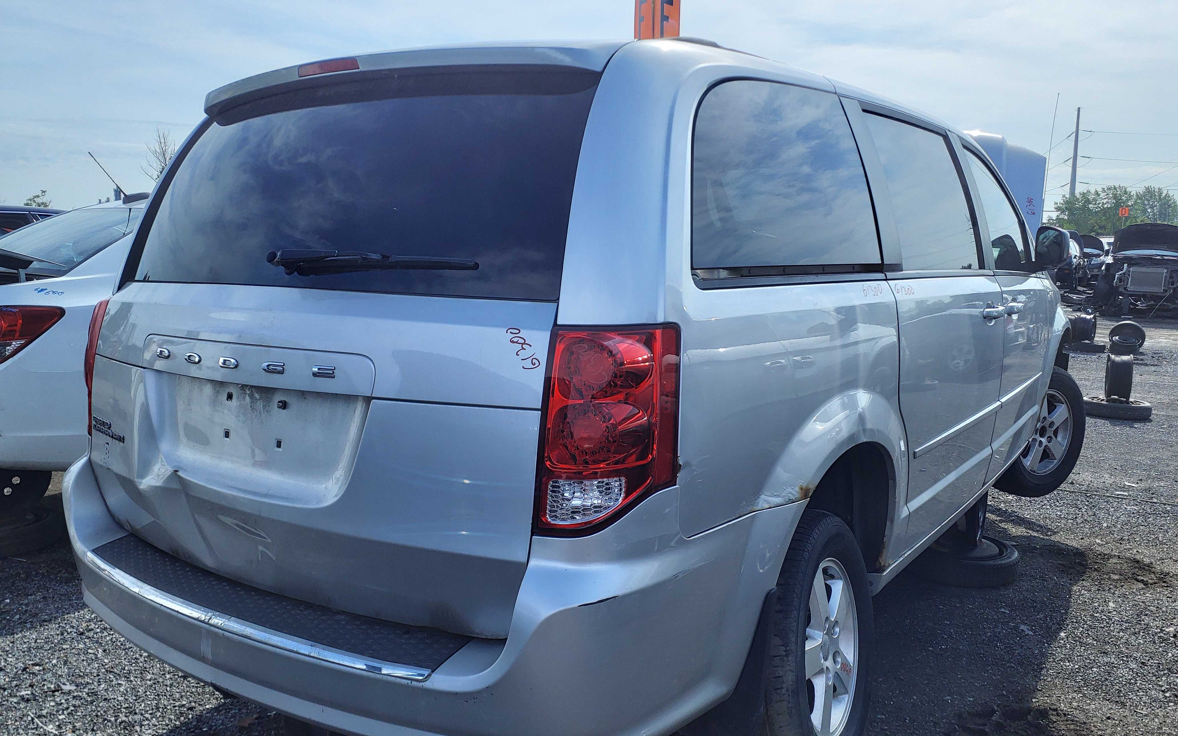 DODGE GRAND CARAVAN 2012