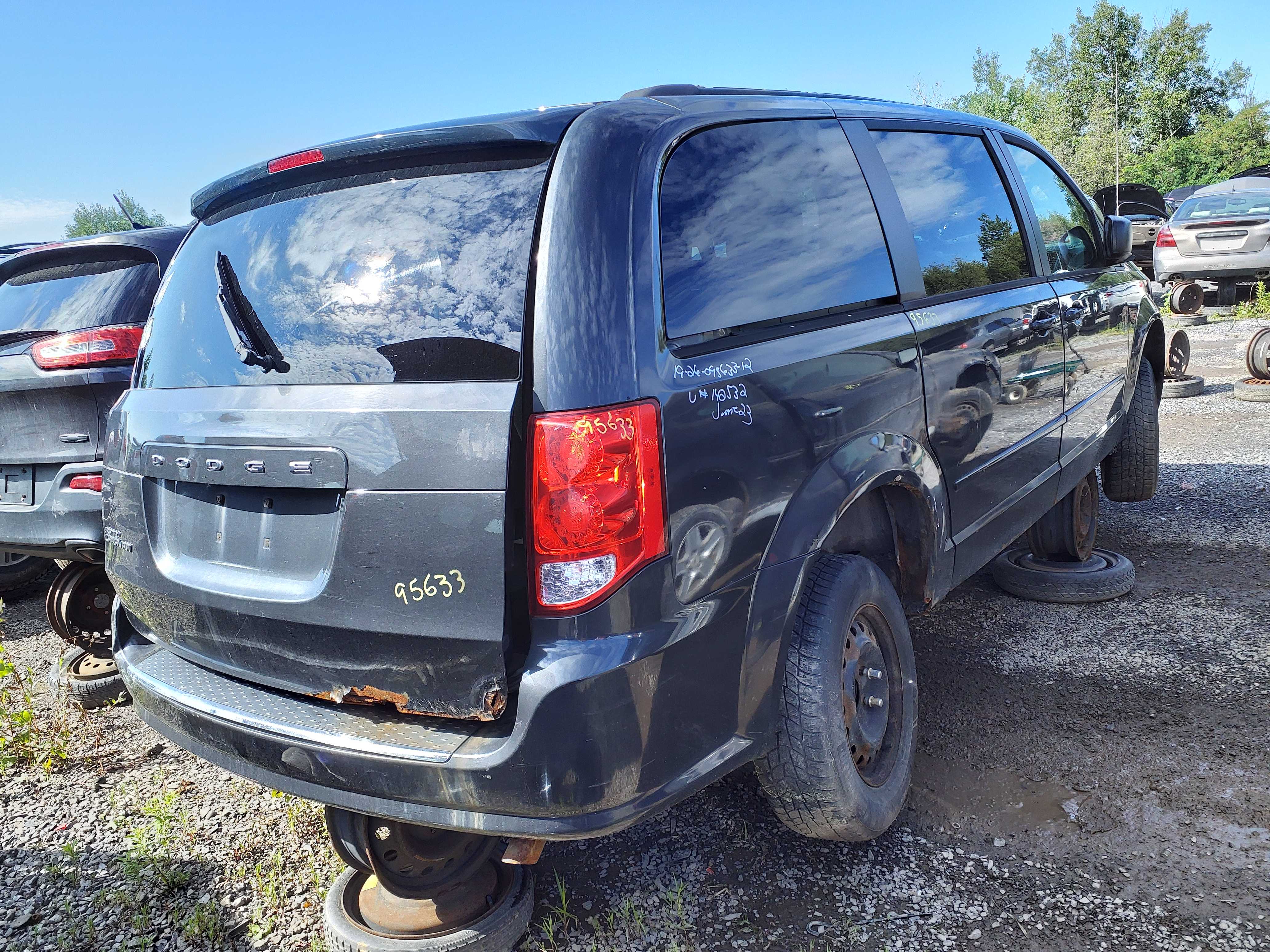 DODGE GRAND CARAVAN 2012