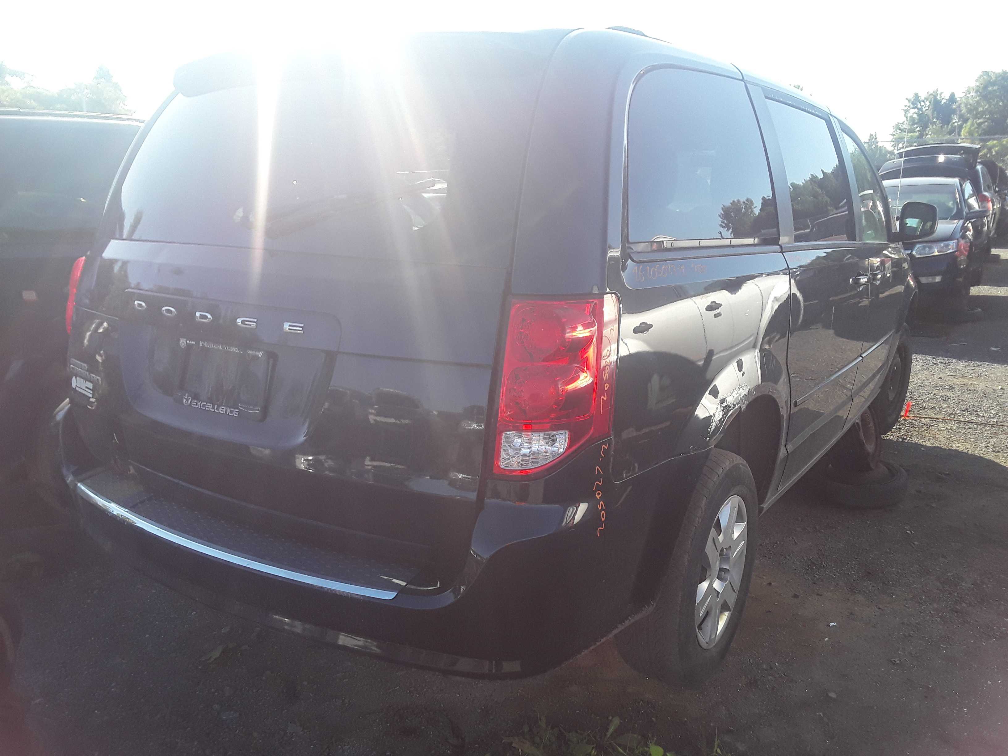 DODGE GRAND CARAVAN 2012