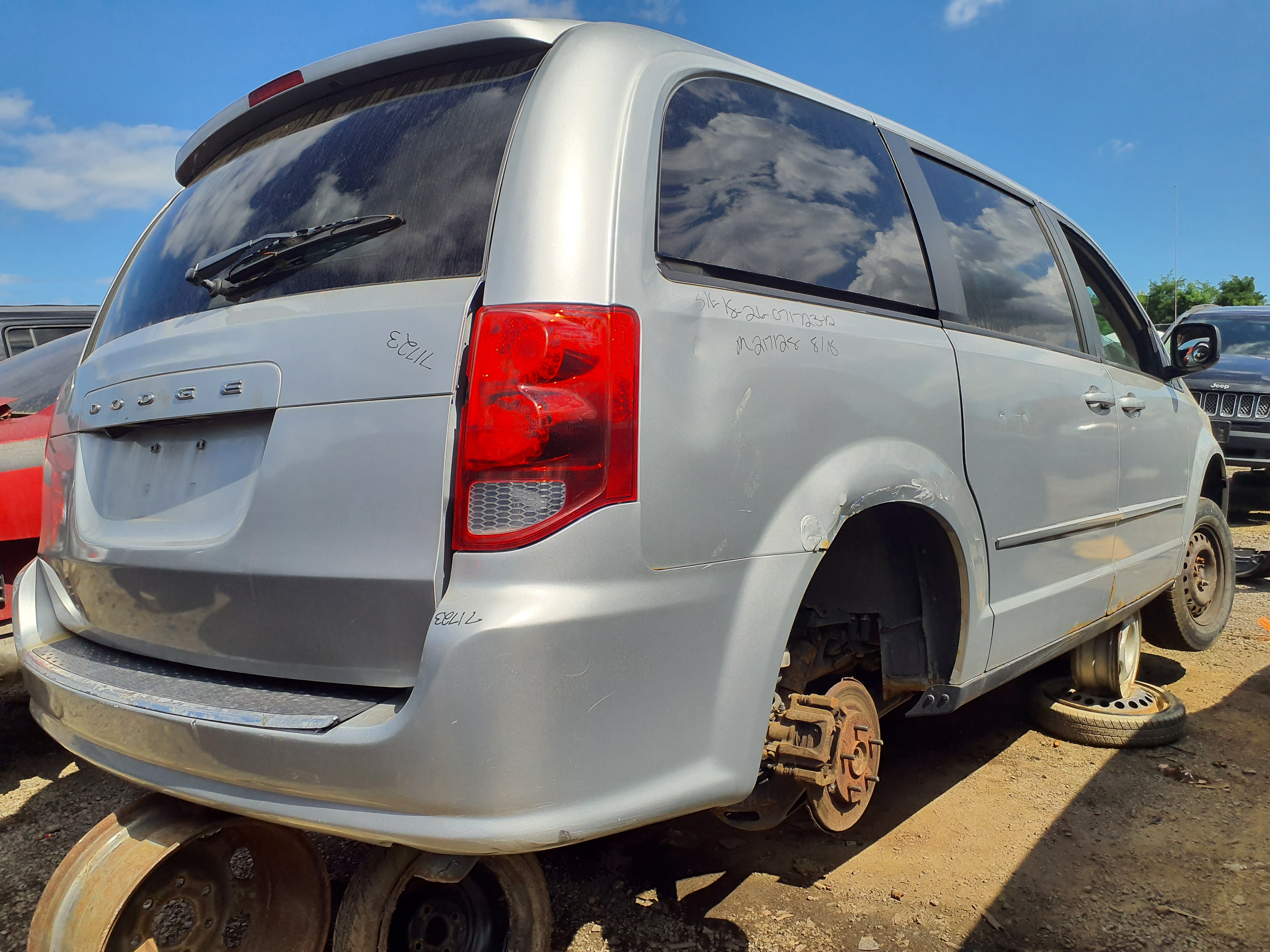 DODGE GRAND CARAVAN 2012
