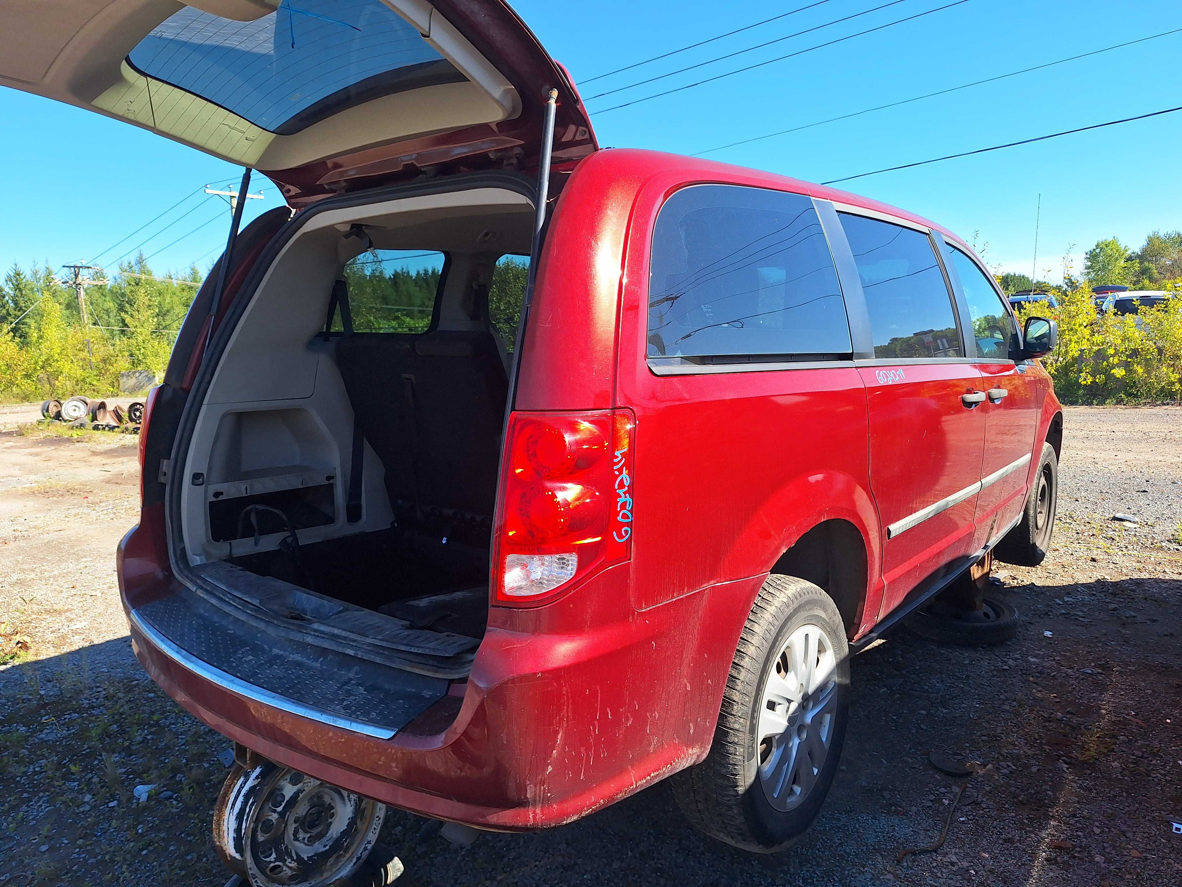 DODGE GRAND CARAVAN 2014