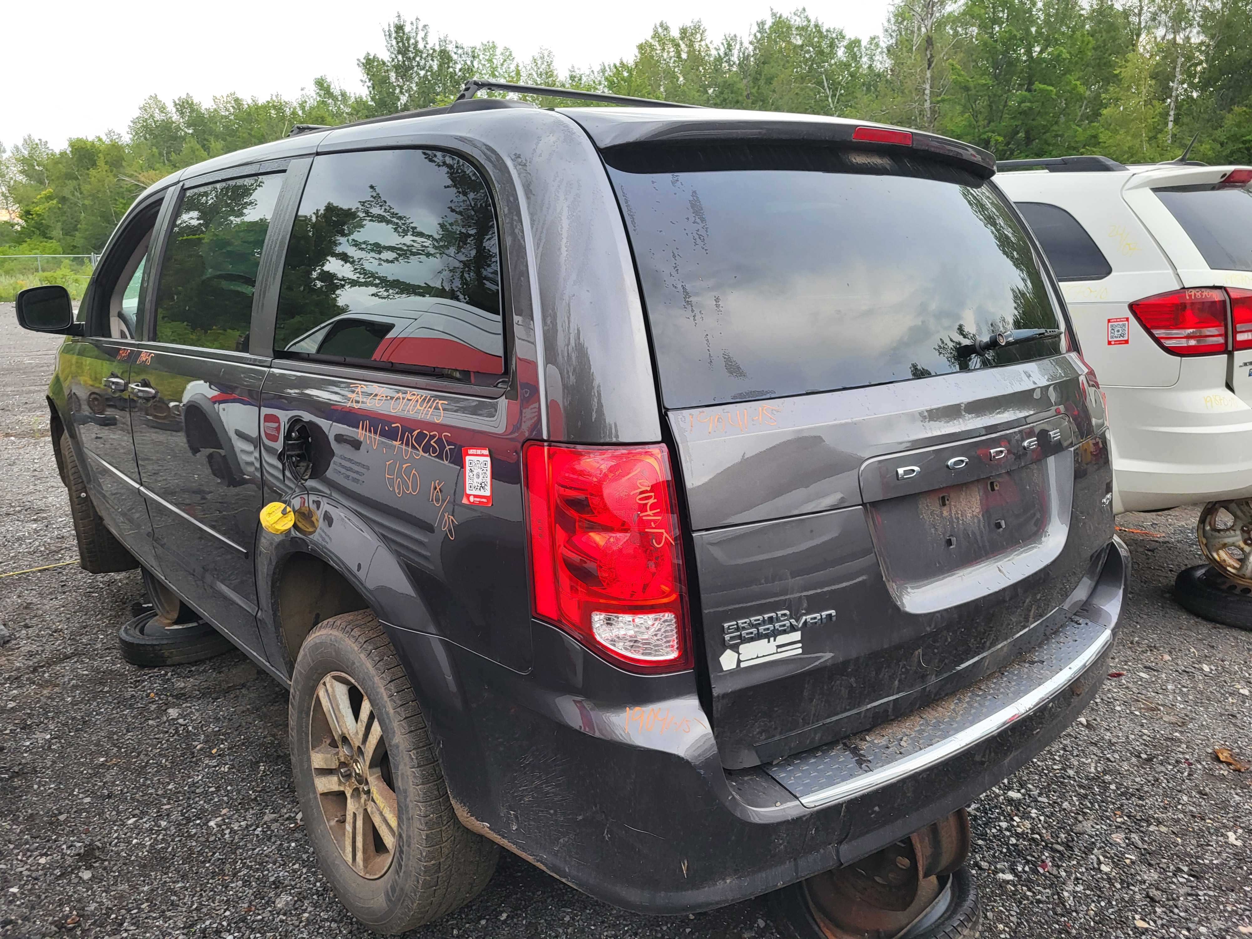 DODGE GRAND CARAVAN 2015
