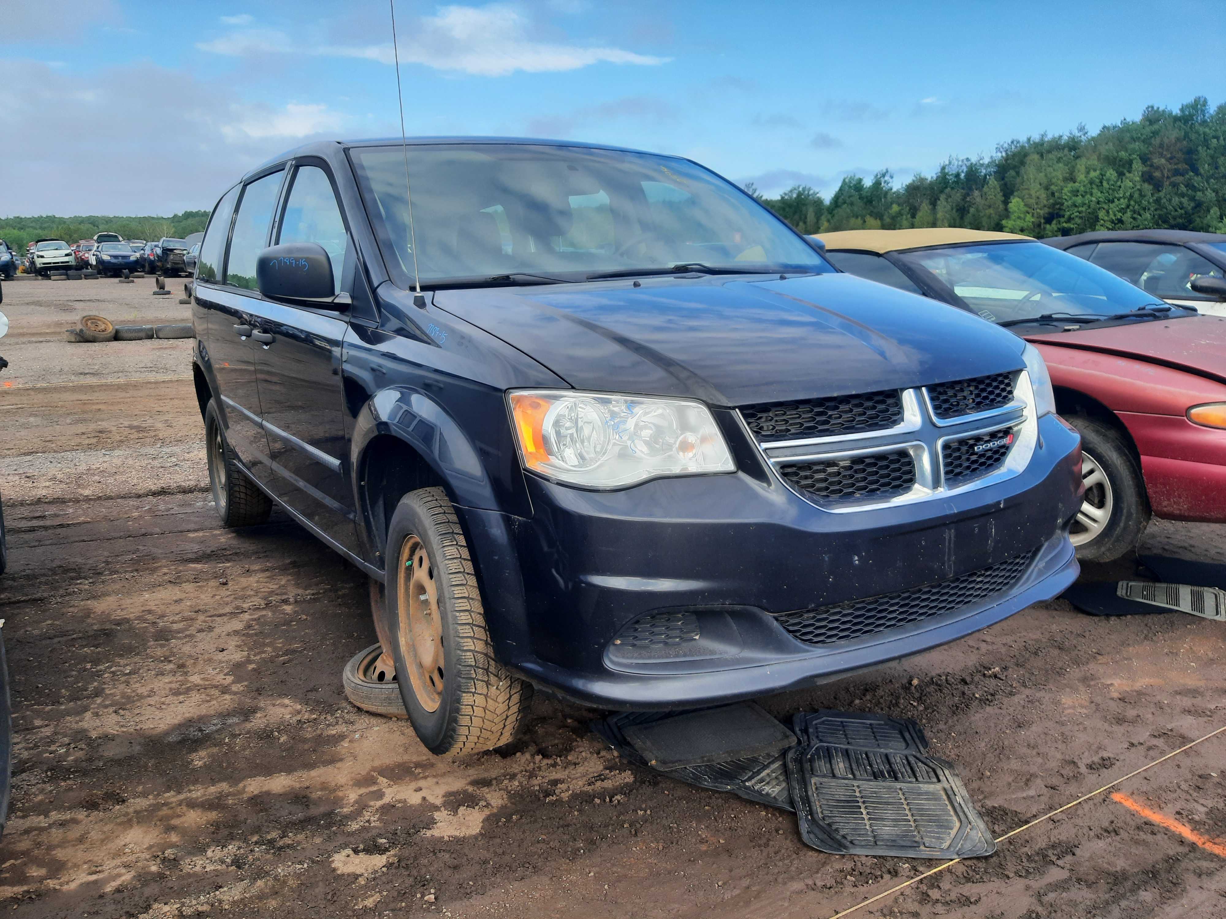 DODGE GRAND CARAVAN 2015