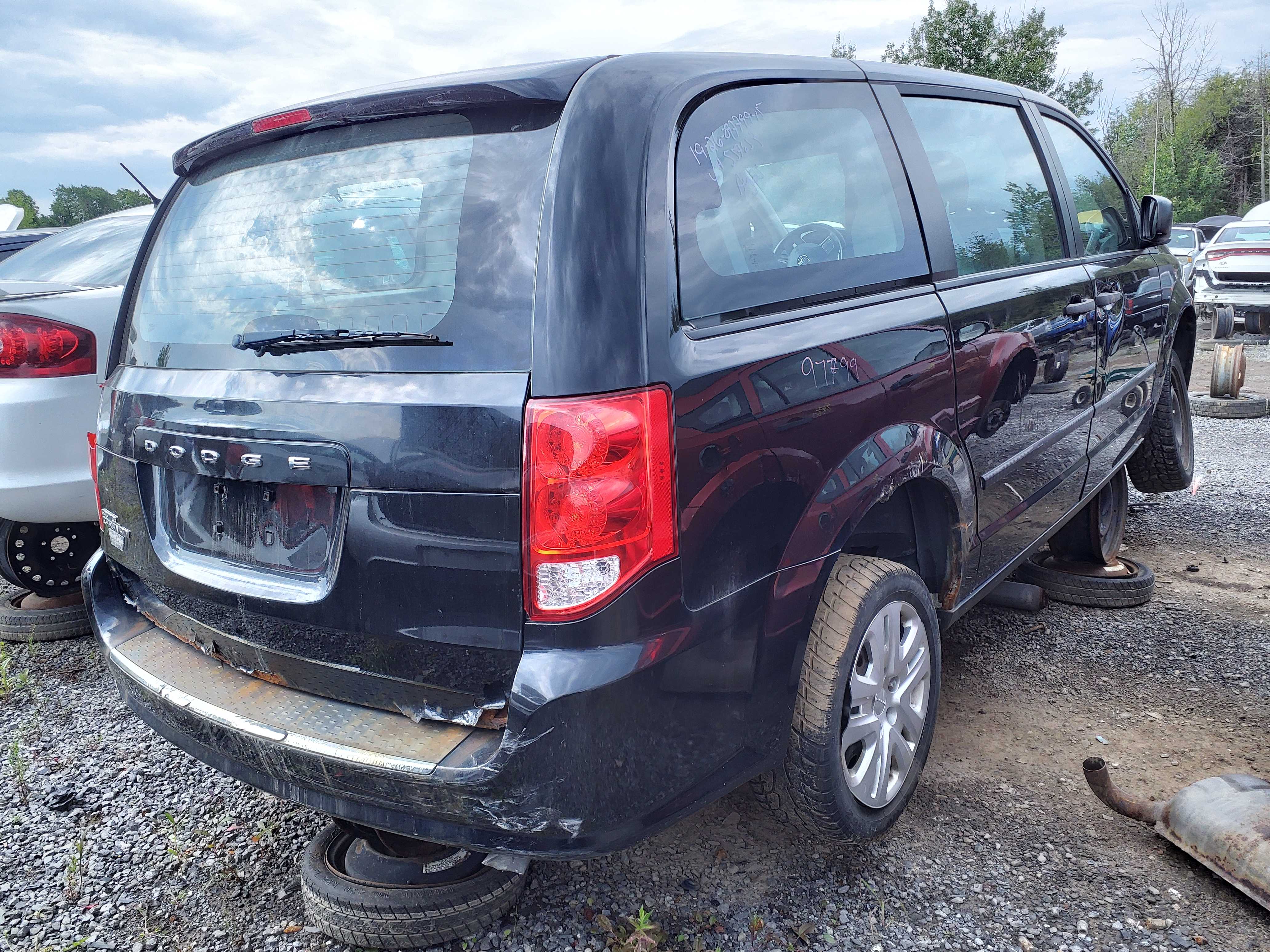 DODGE GRAND CARAVAN 2015