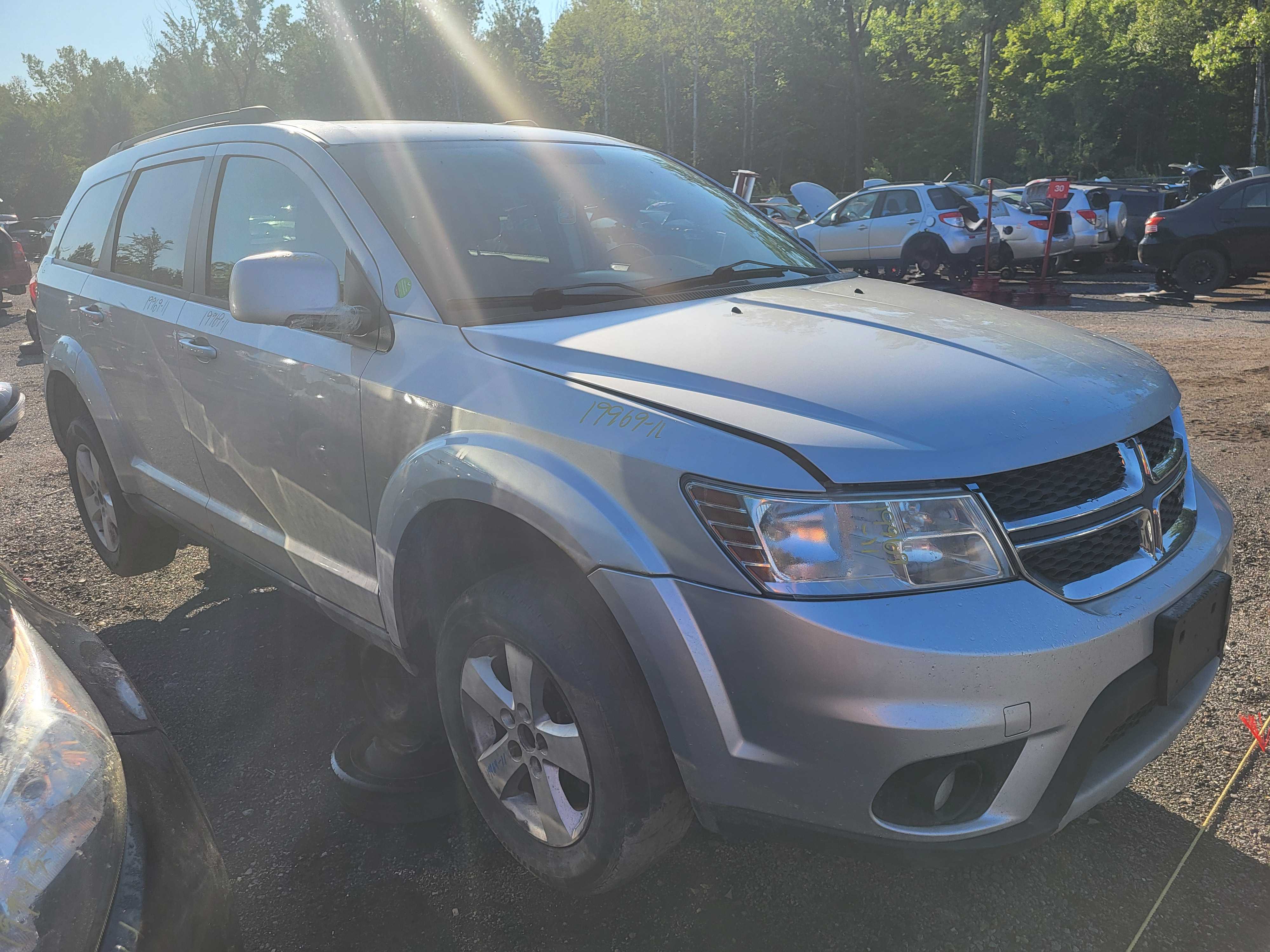 DODGE JOURNEY 2011