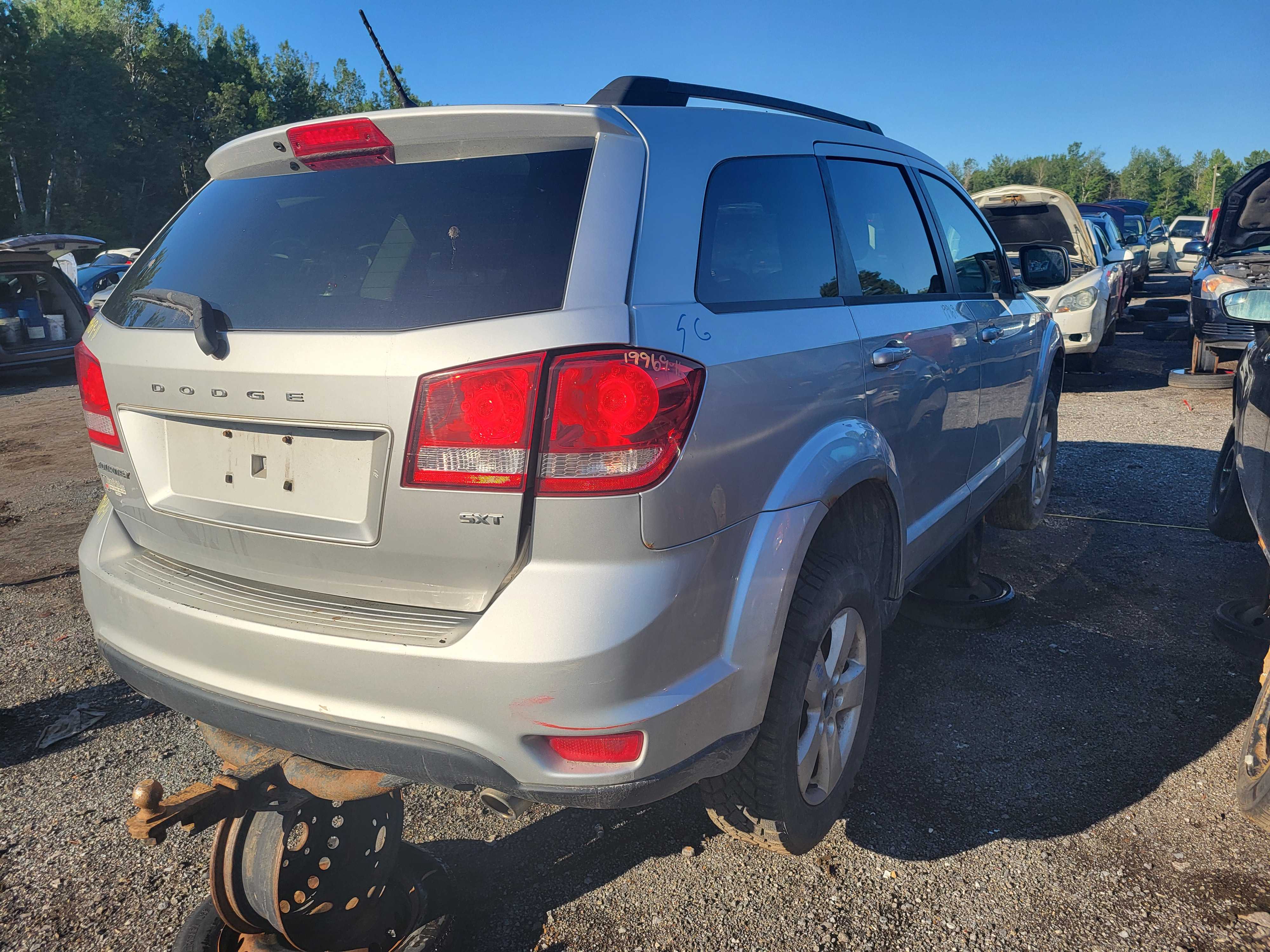DODGE JOURNEY 2011