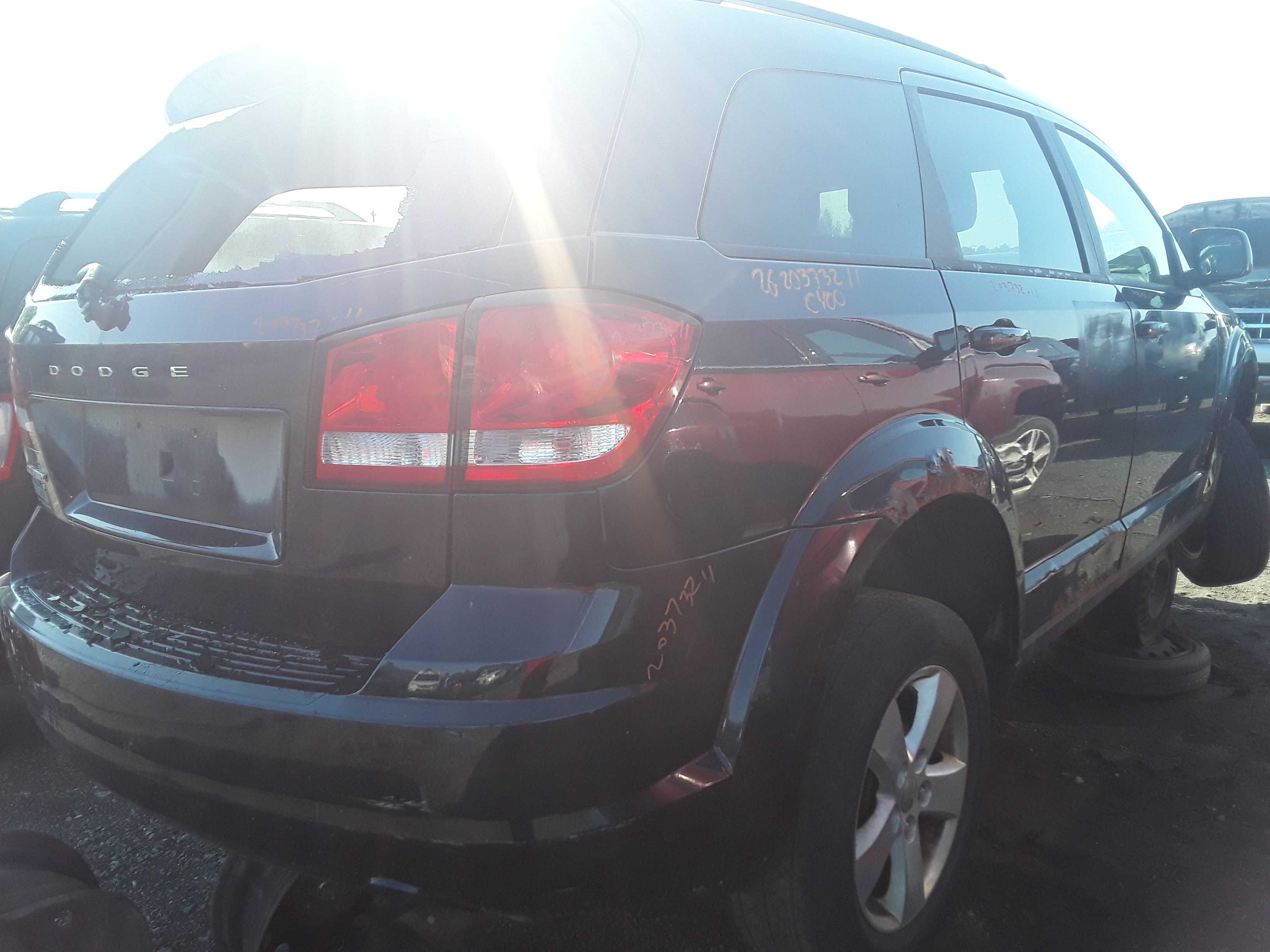 DODGE JOURNEY 2011