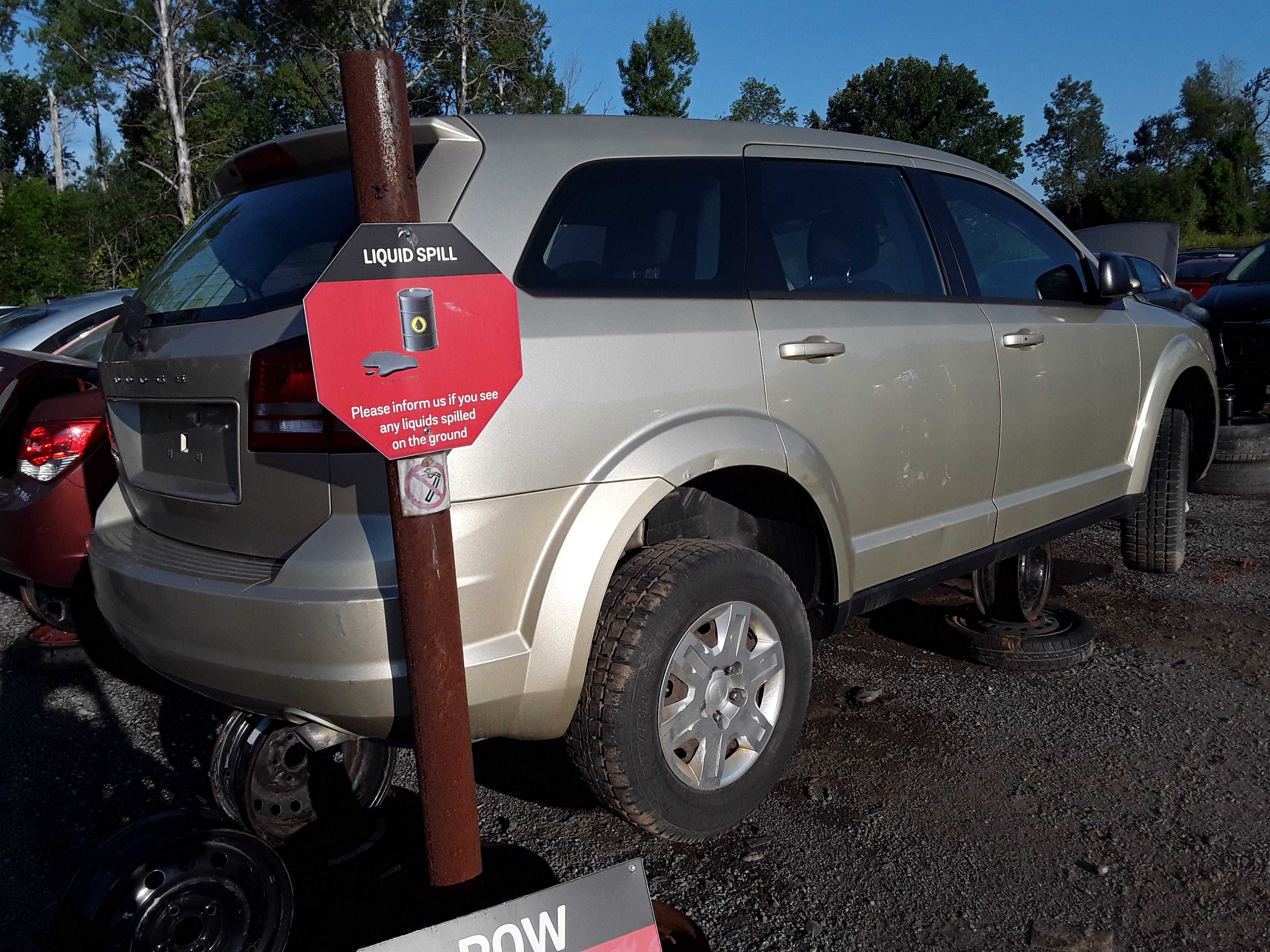 DODGE JOURNEY 2011
