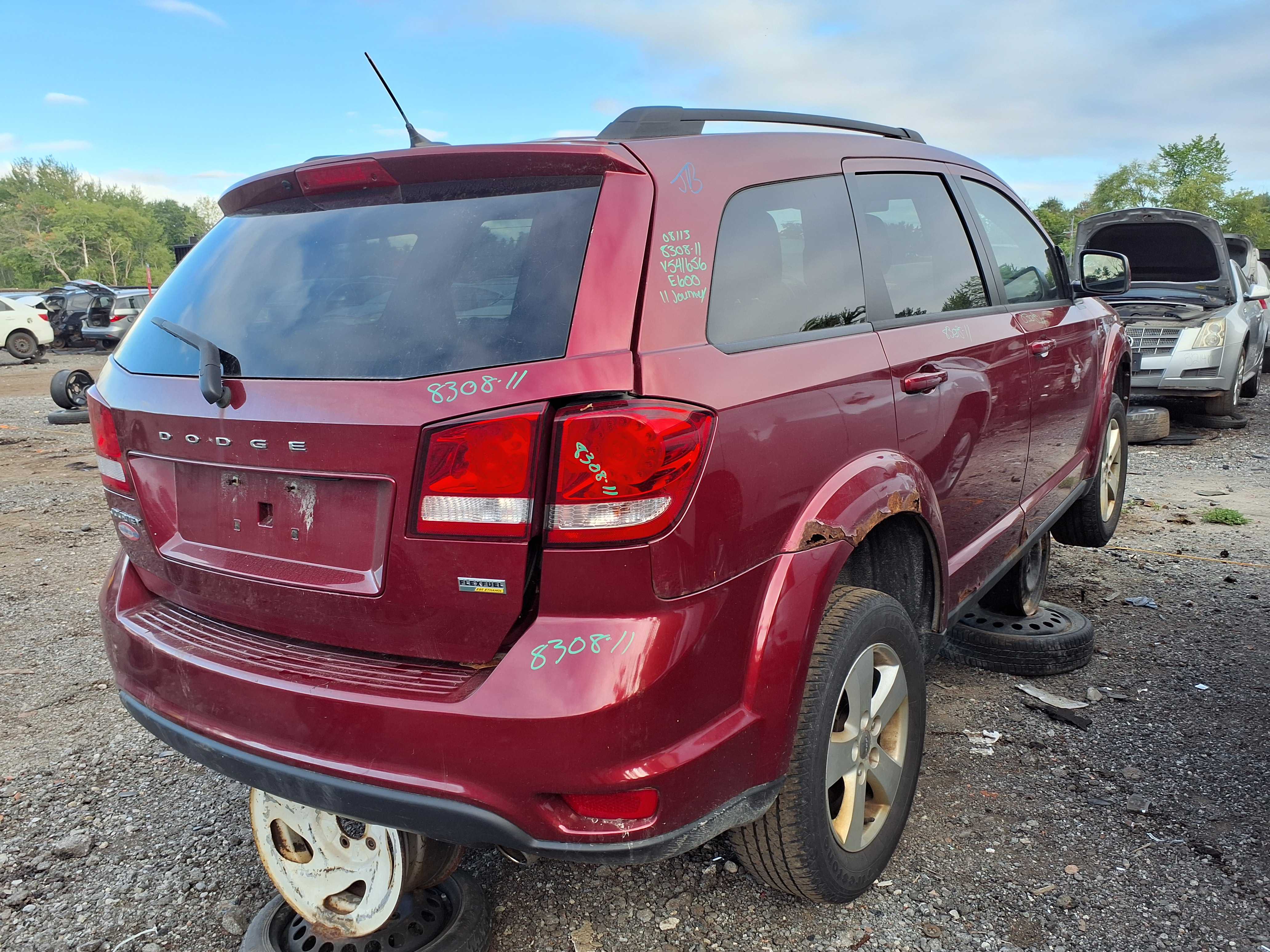 DODGE JOURNEY 2011