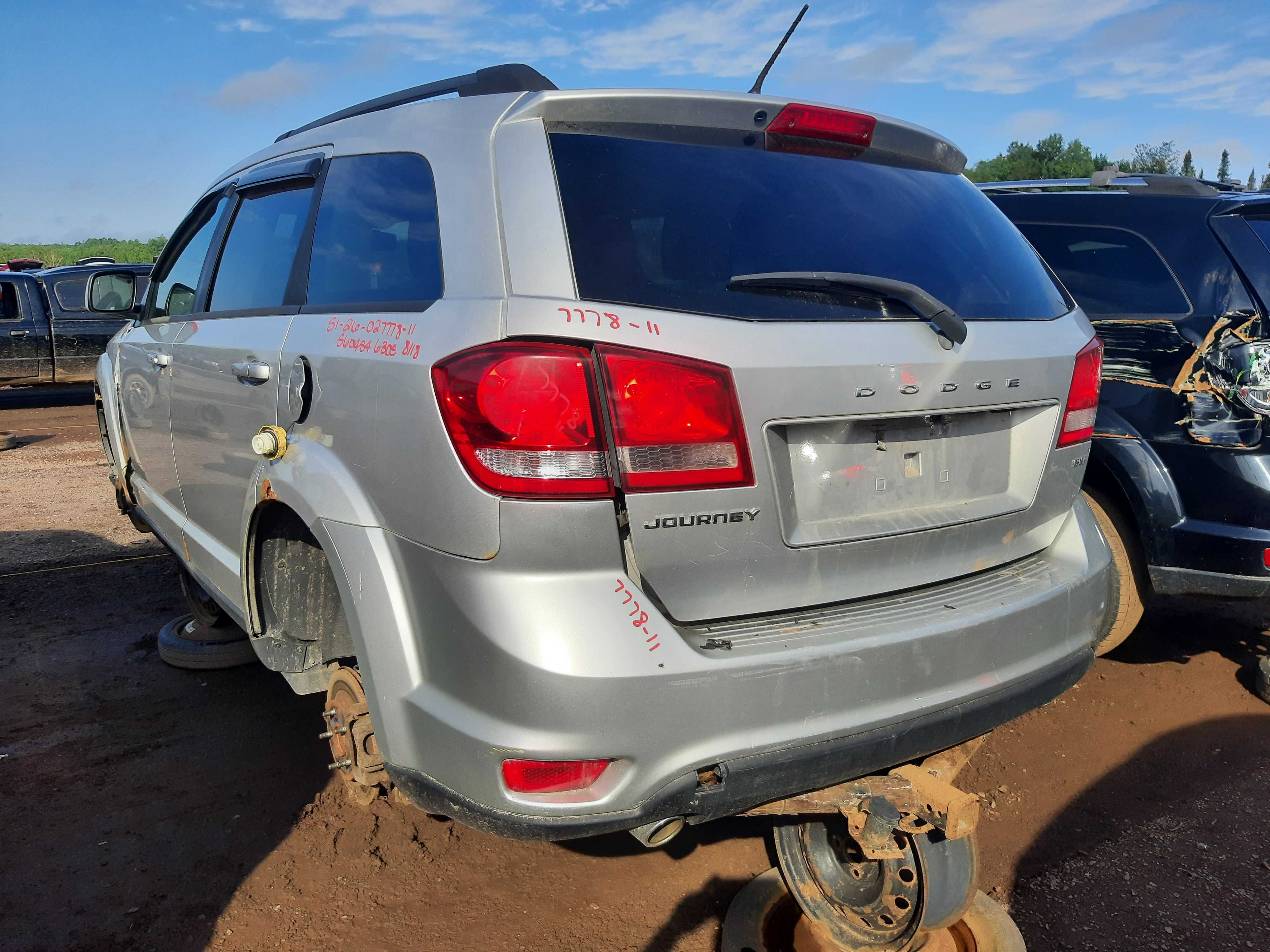 DODGE JOURNEY 2011