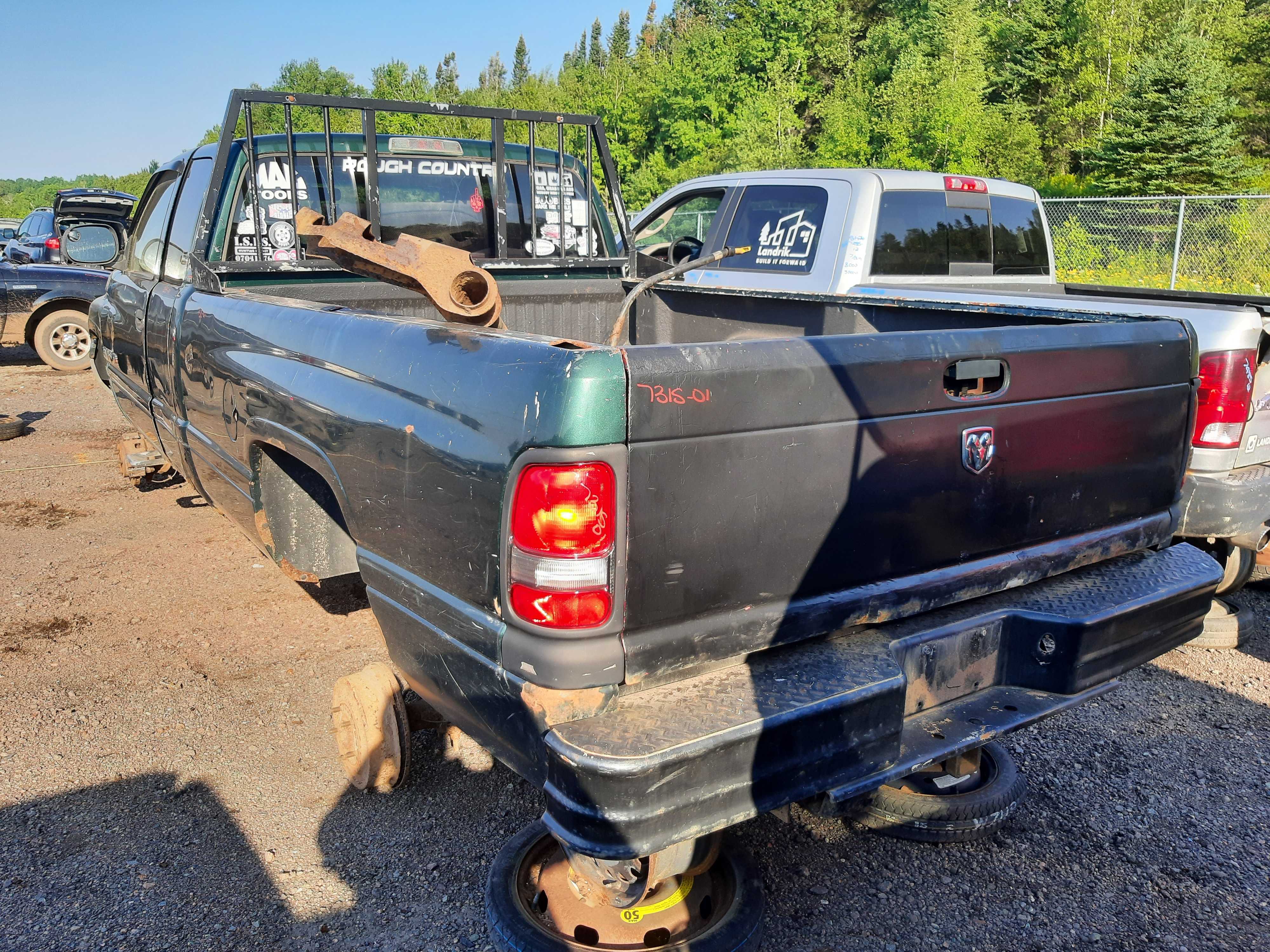 DODGE RAM 1500 2001