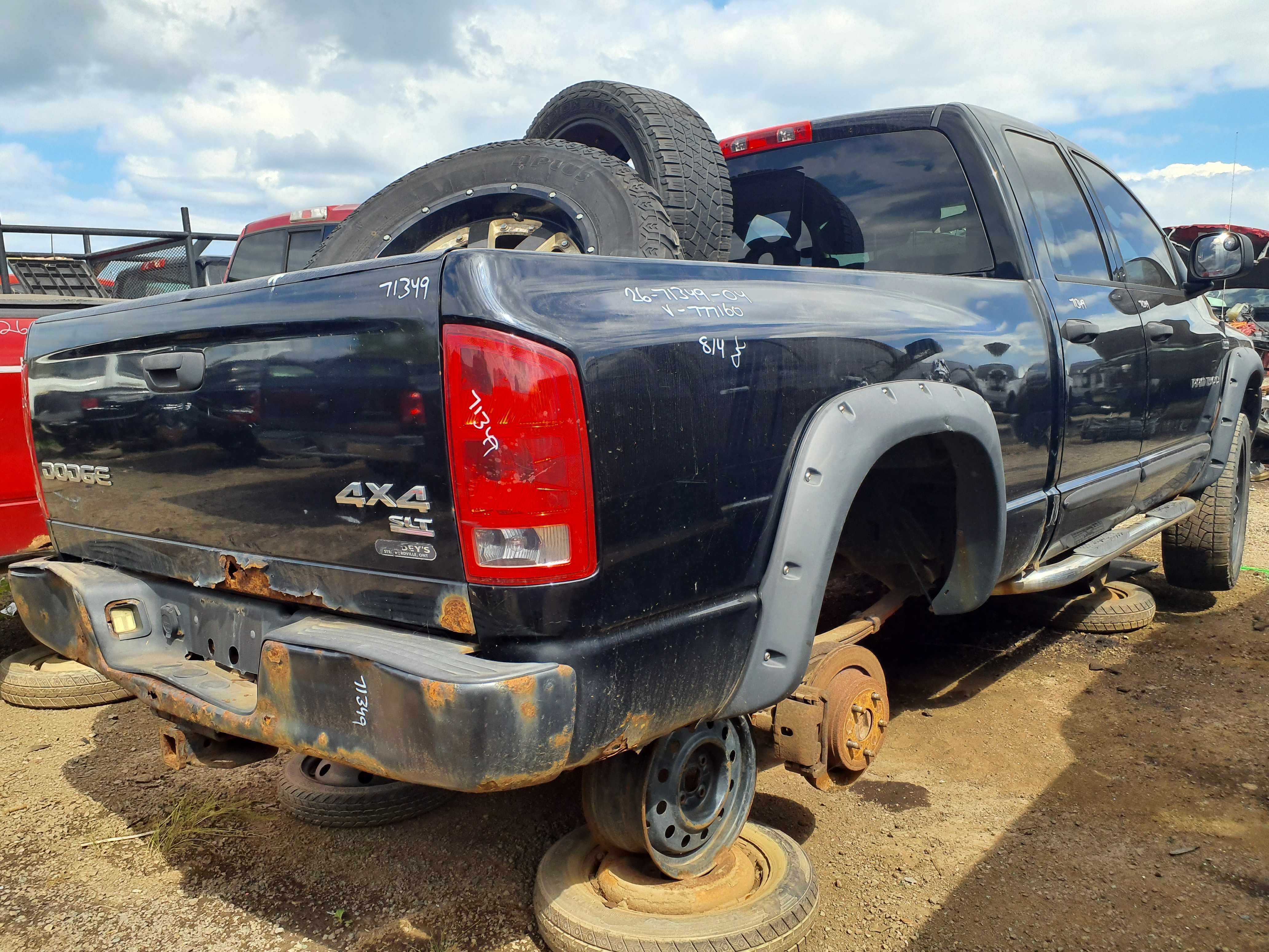 DODGE RAM 1500 2004