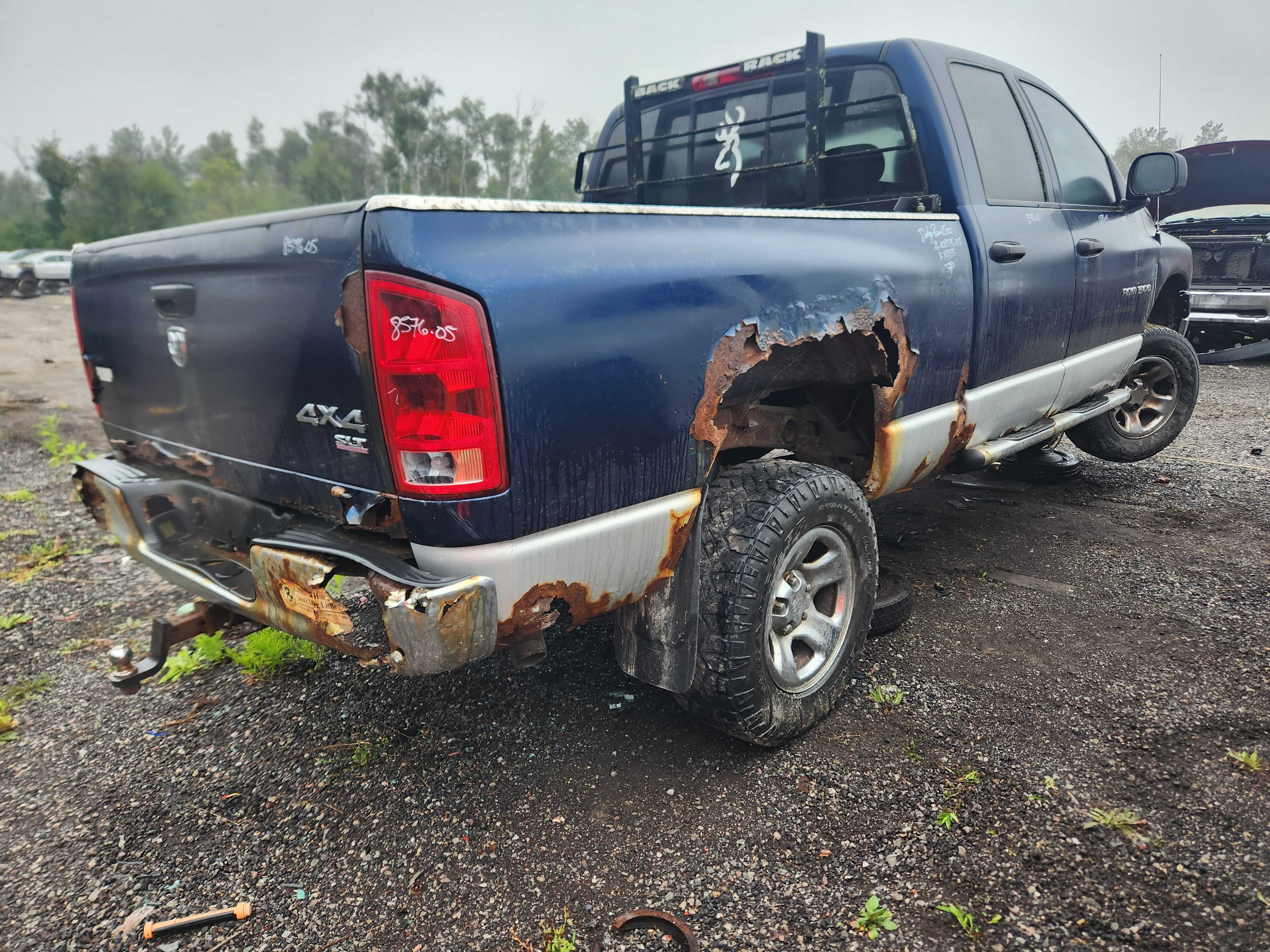 DODGE RAM 1500 2005