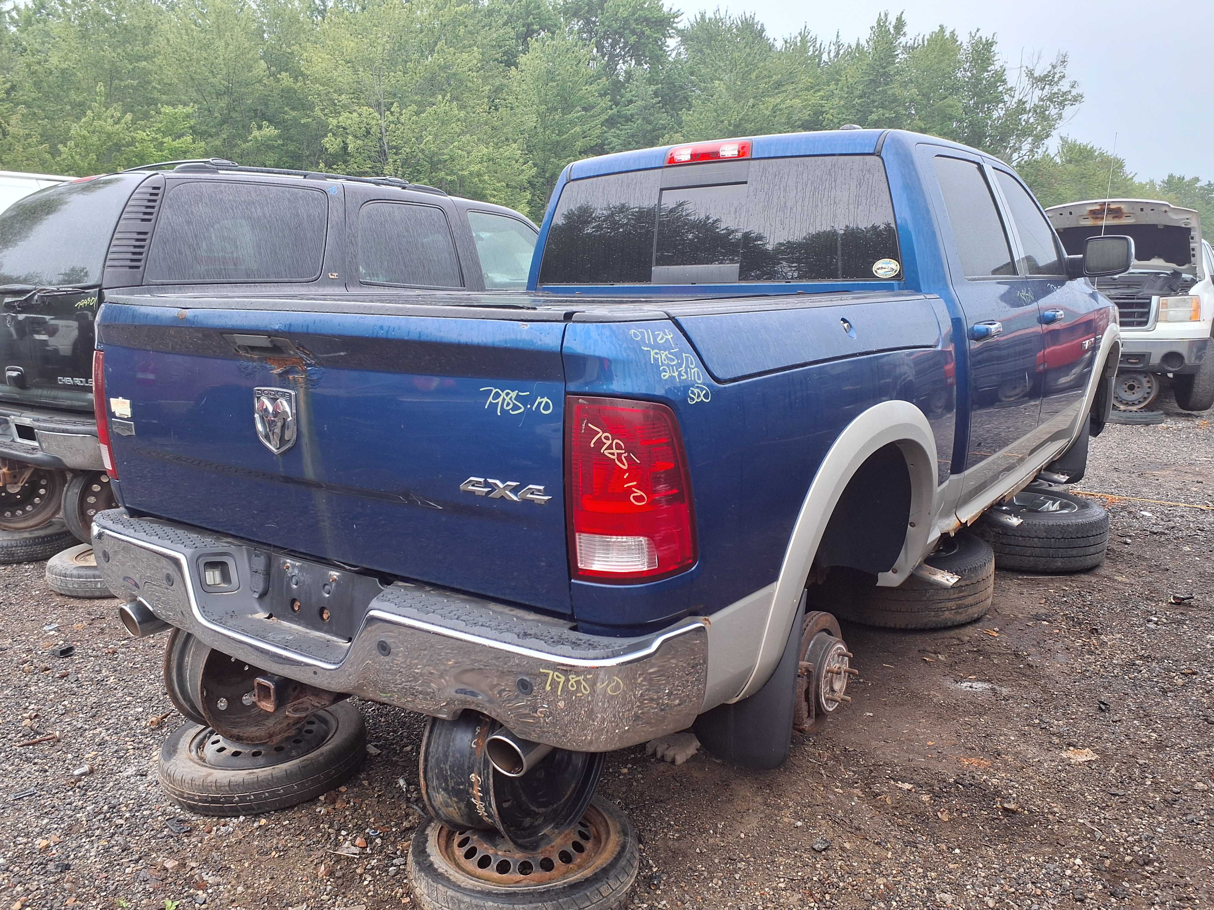 DODGE RAM 1500 2010