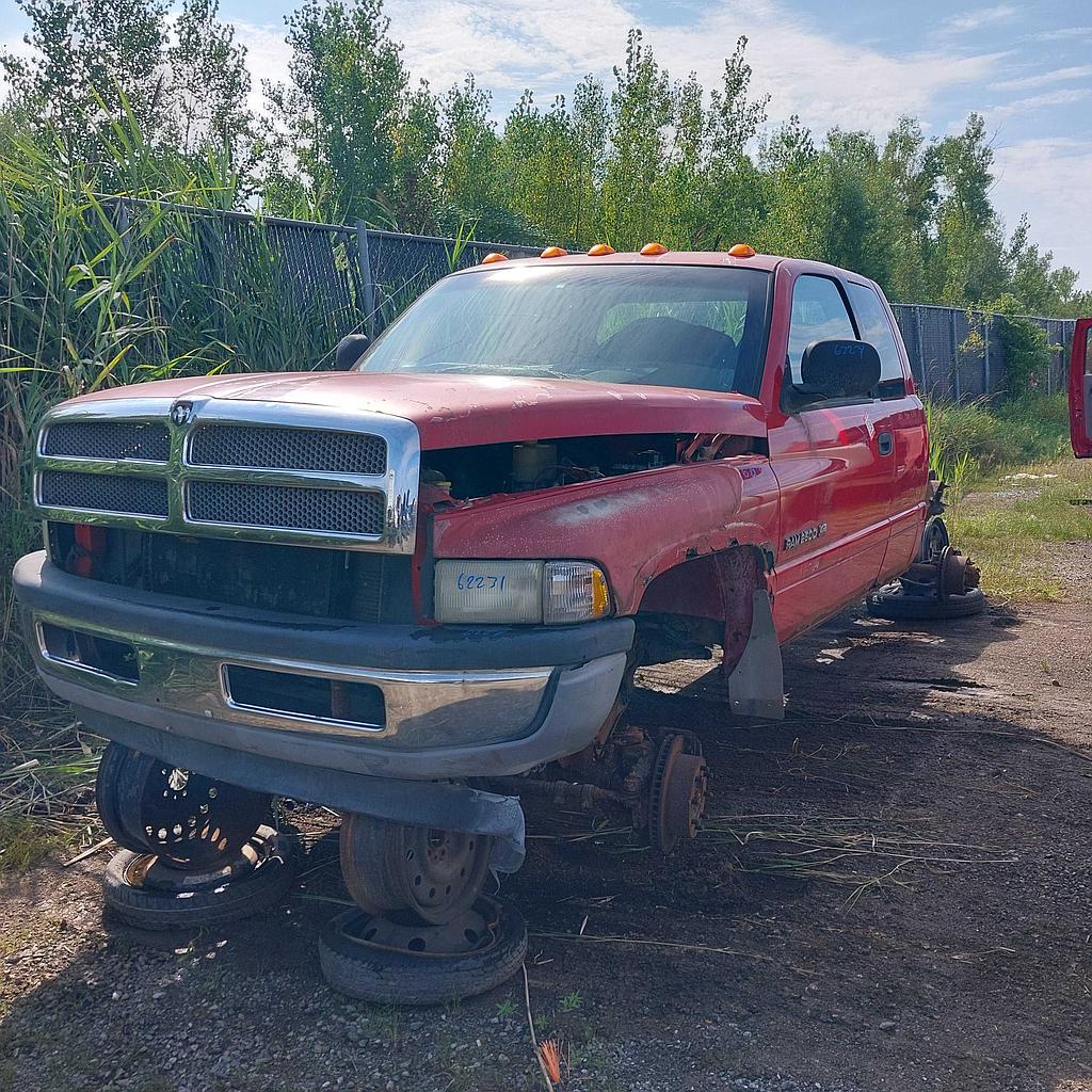 DODGE RAM 2500 2001