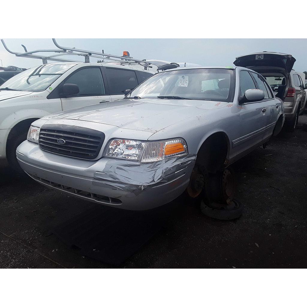 FORD CROWN VICTORIA 2001