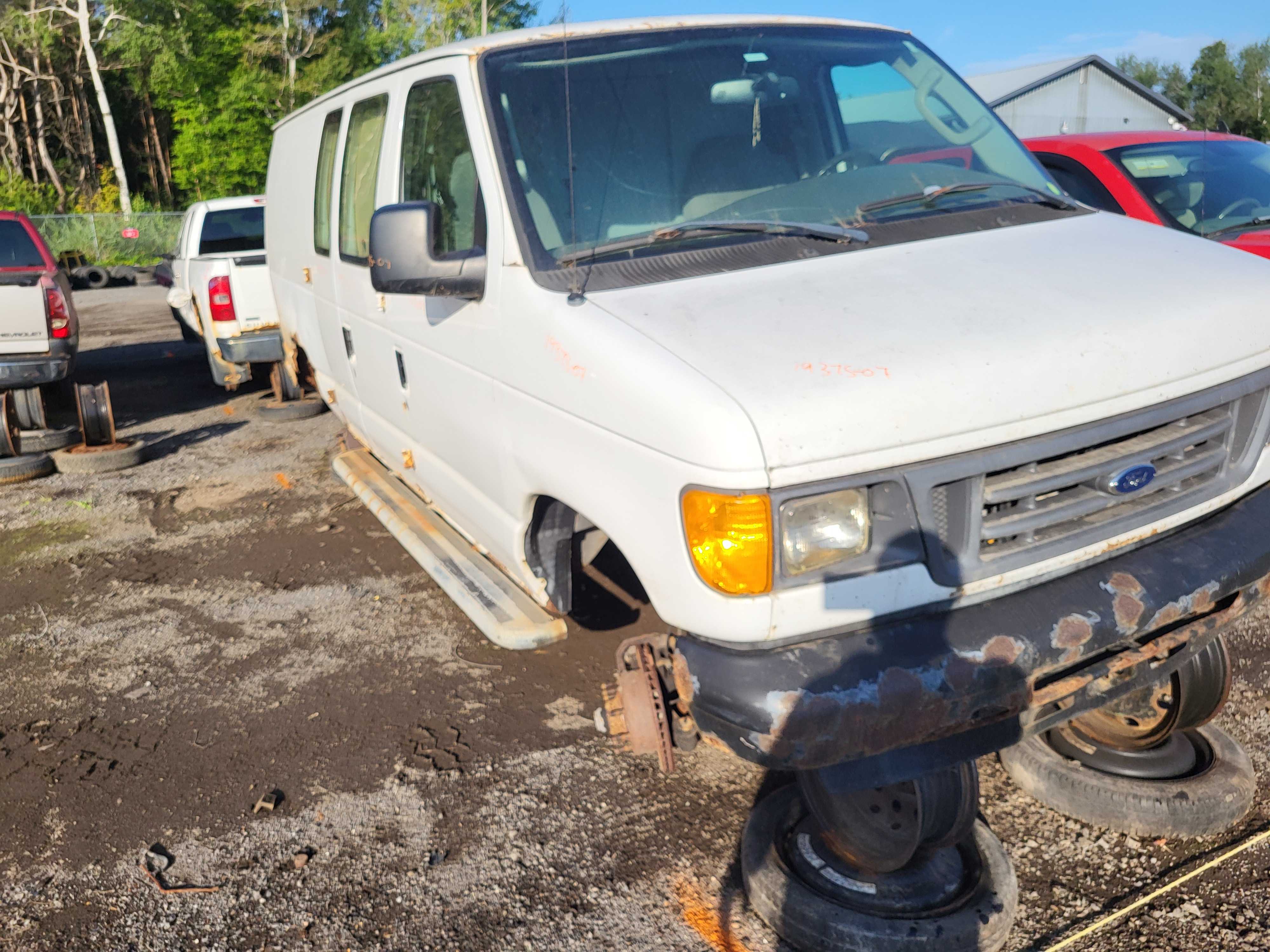 FORD ECONOLINE 2007