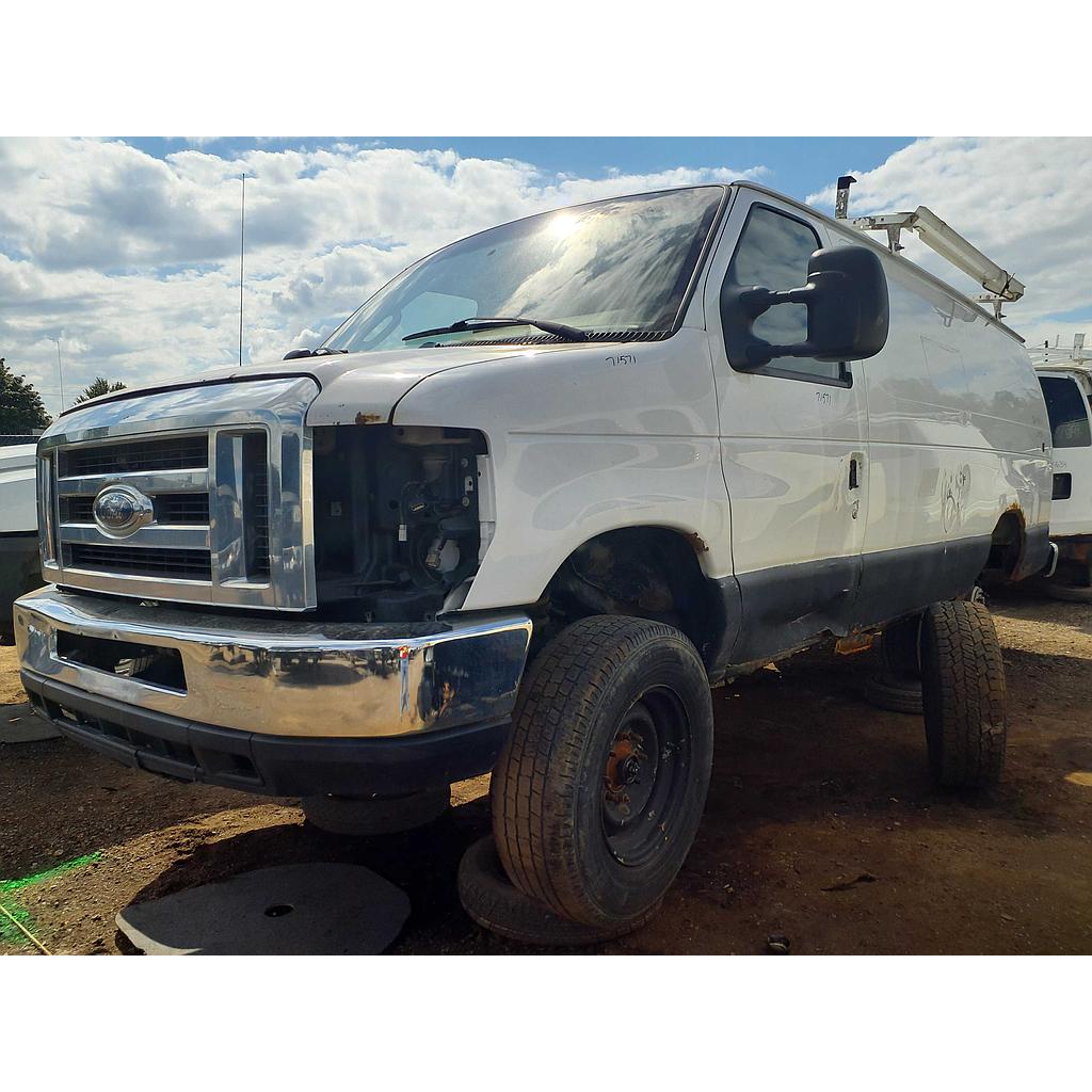 FORD ECONOLINE 2011