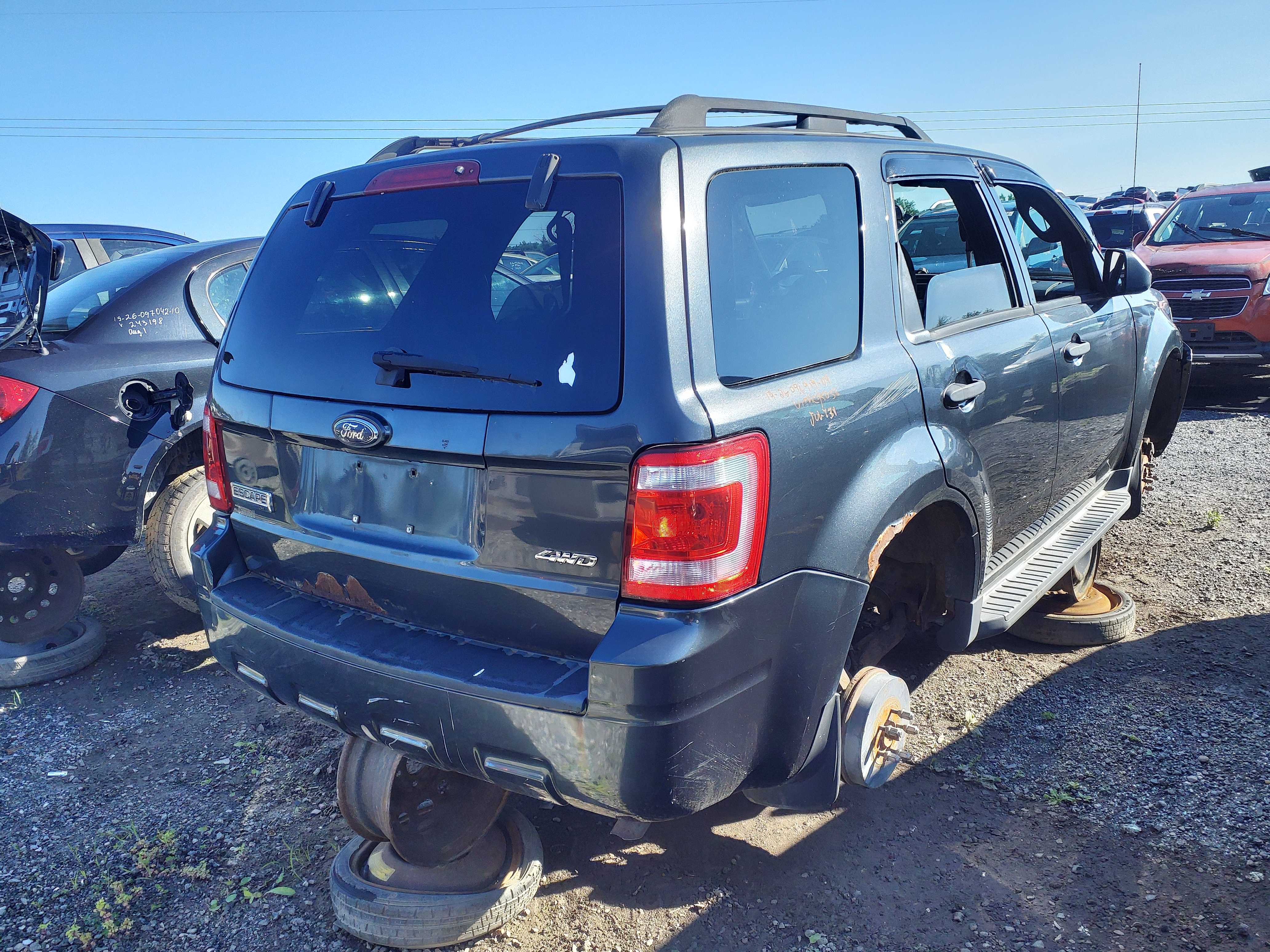 FORD ESCAPE 2009