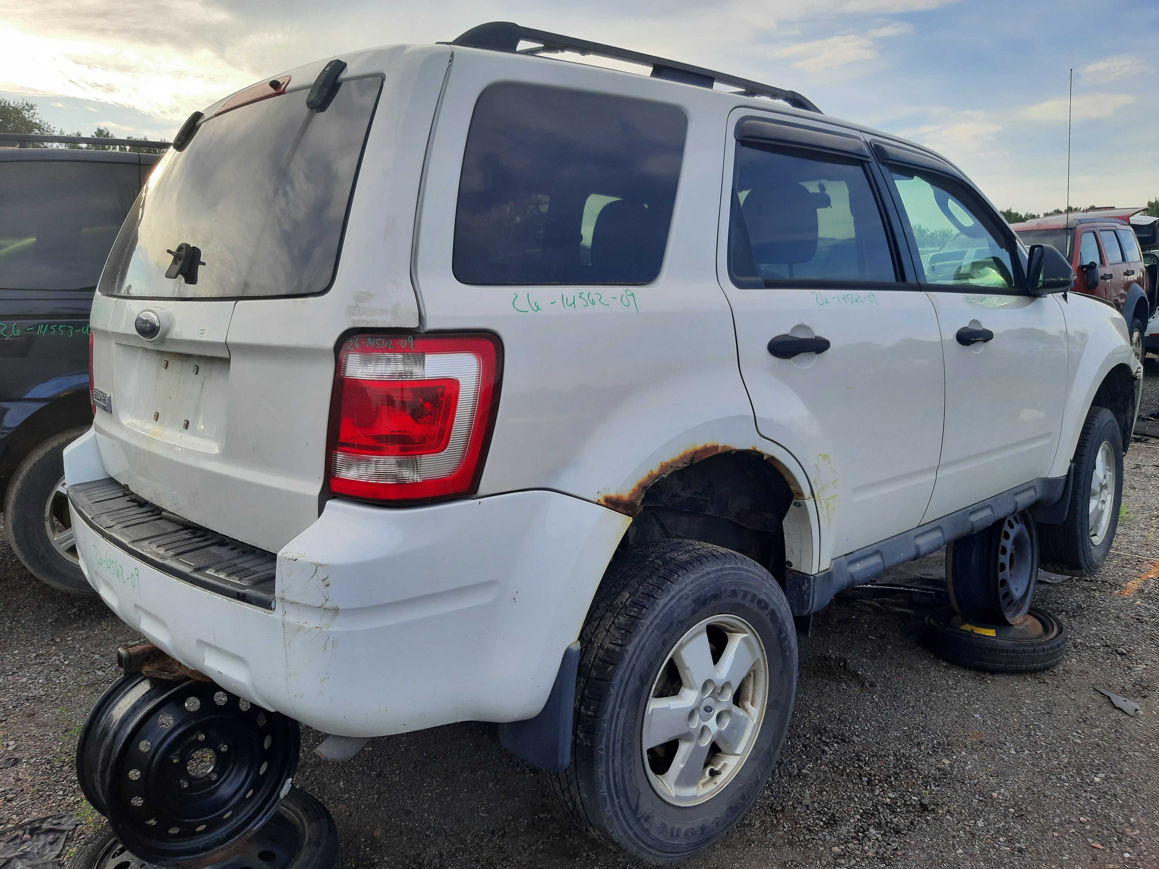FORD ESCAPE 2009