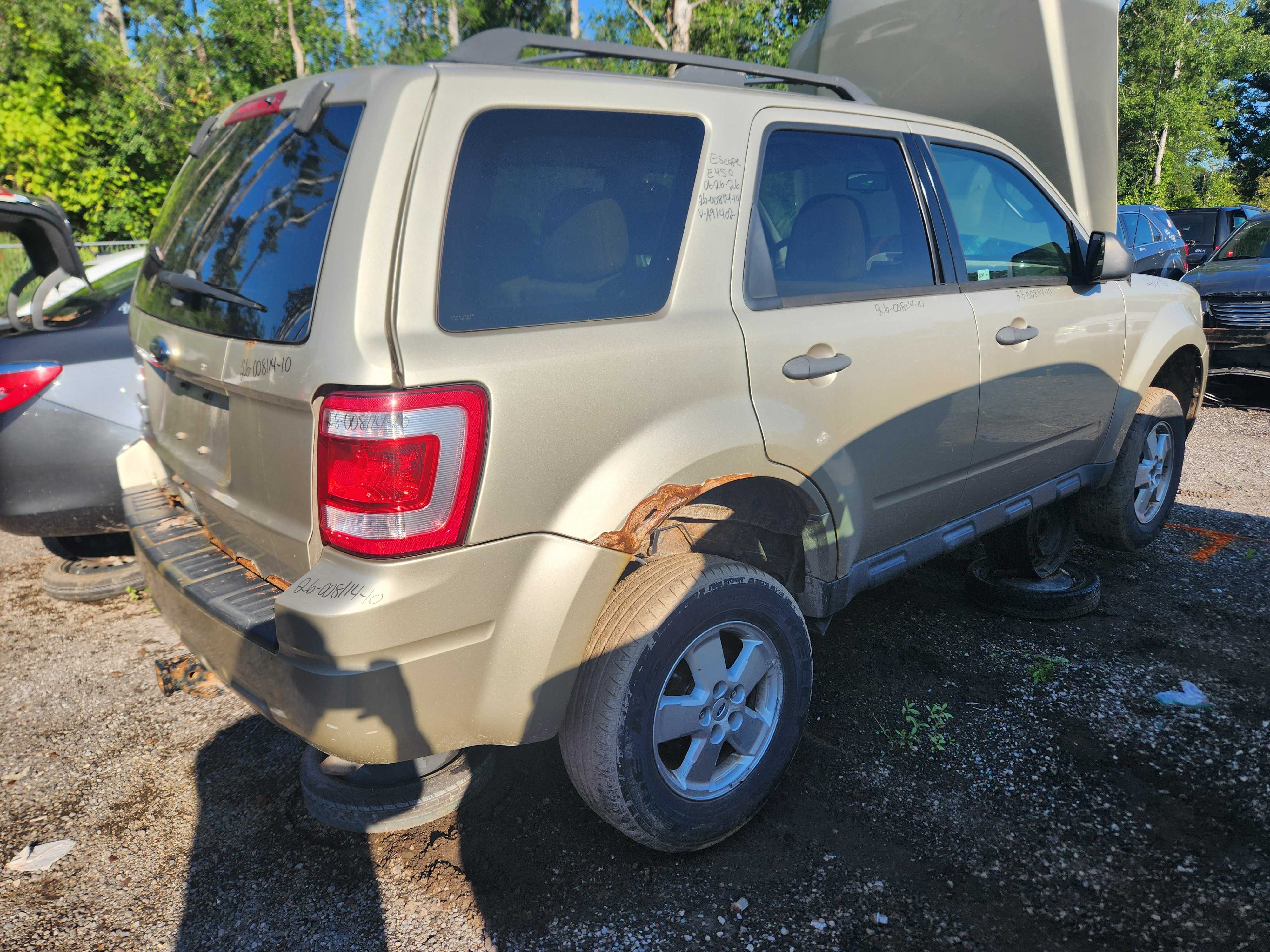 FORD ESCAPE 2010