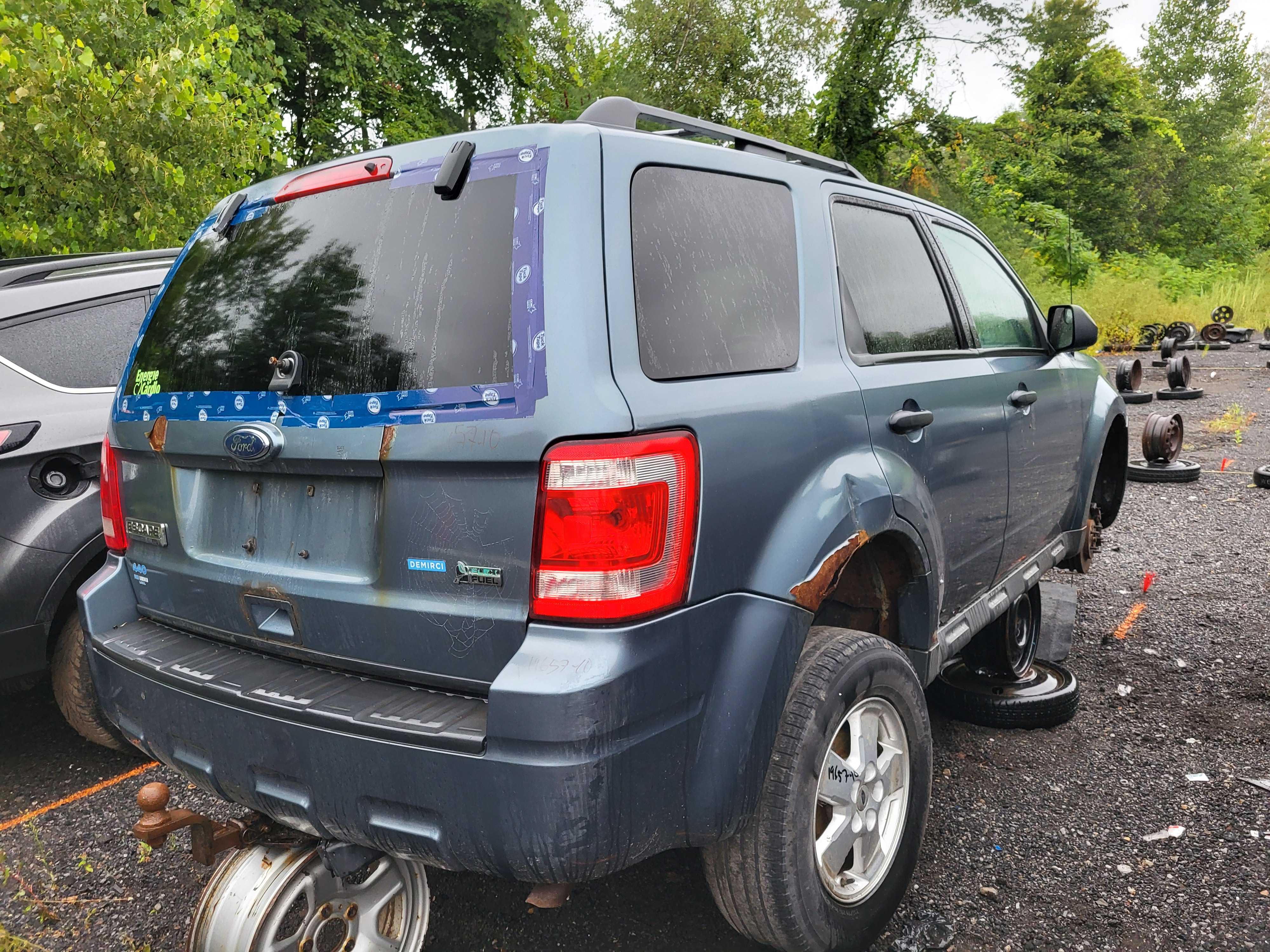 FORD ESCAPE 2010