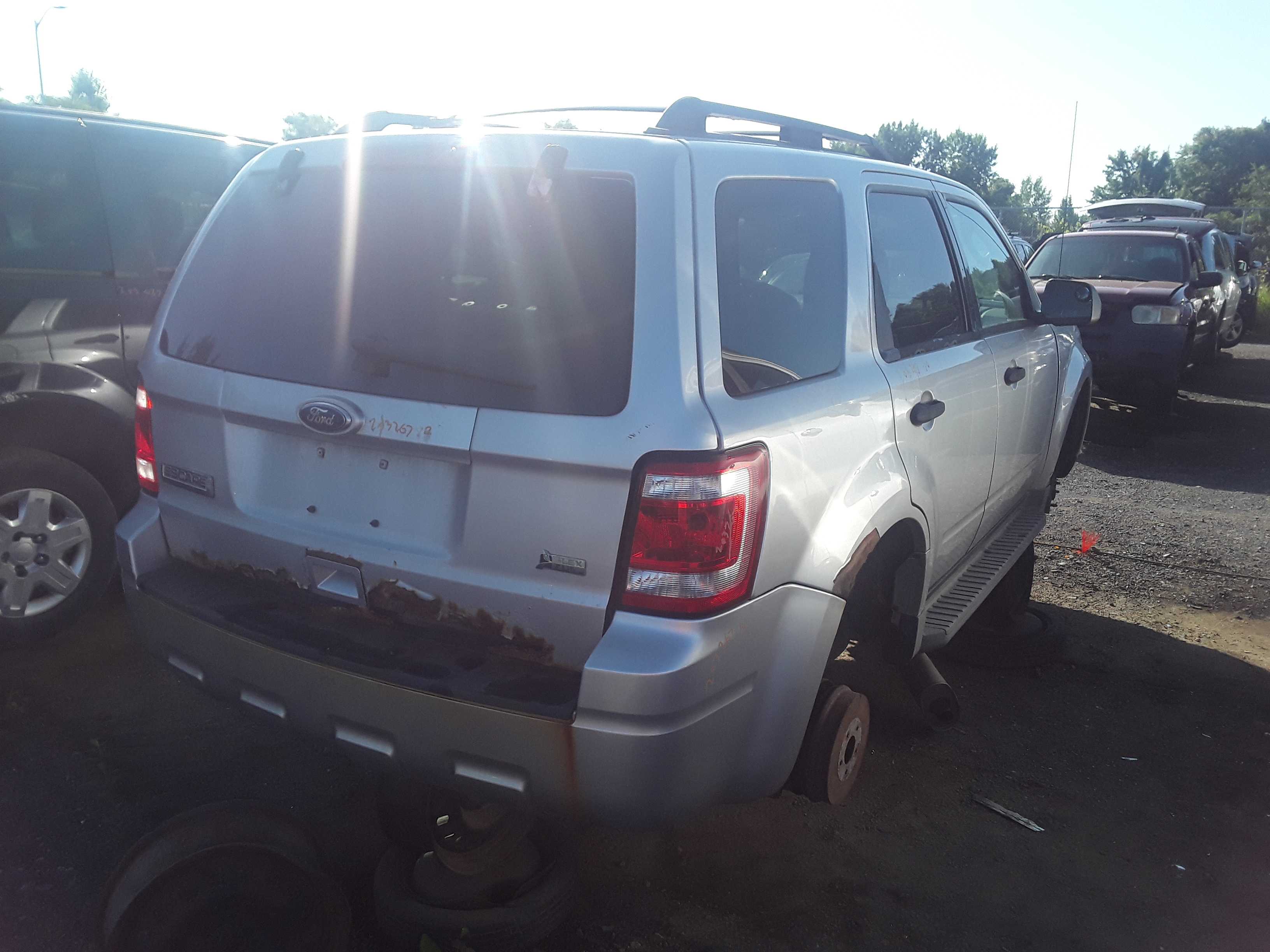 FORD ESCAPE 2010