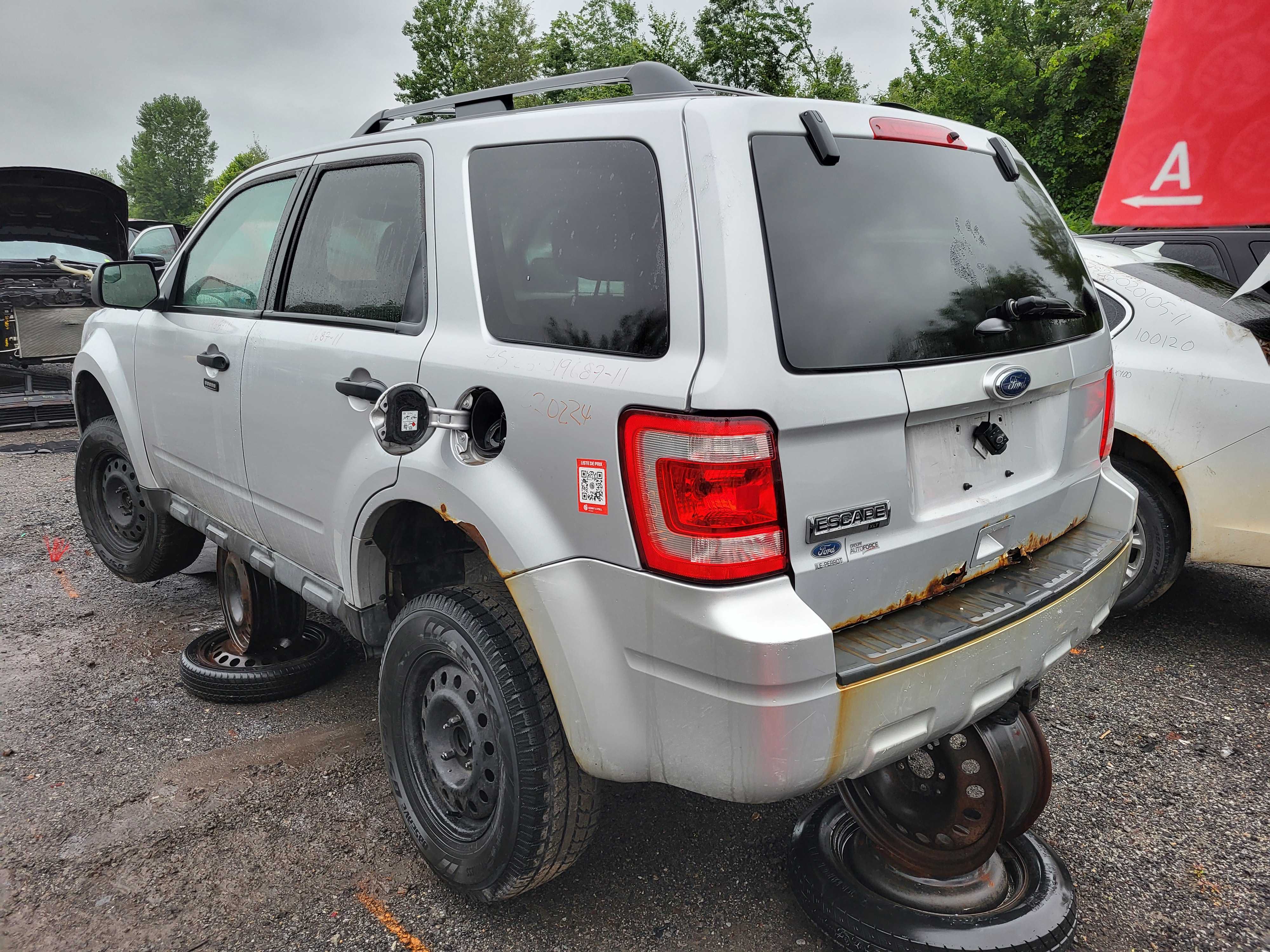 FORD ESCAPE 2011