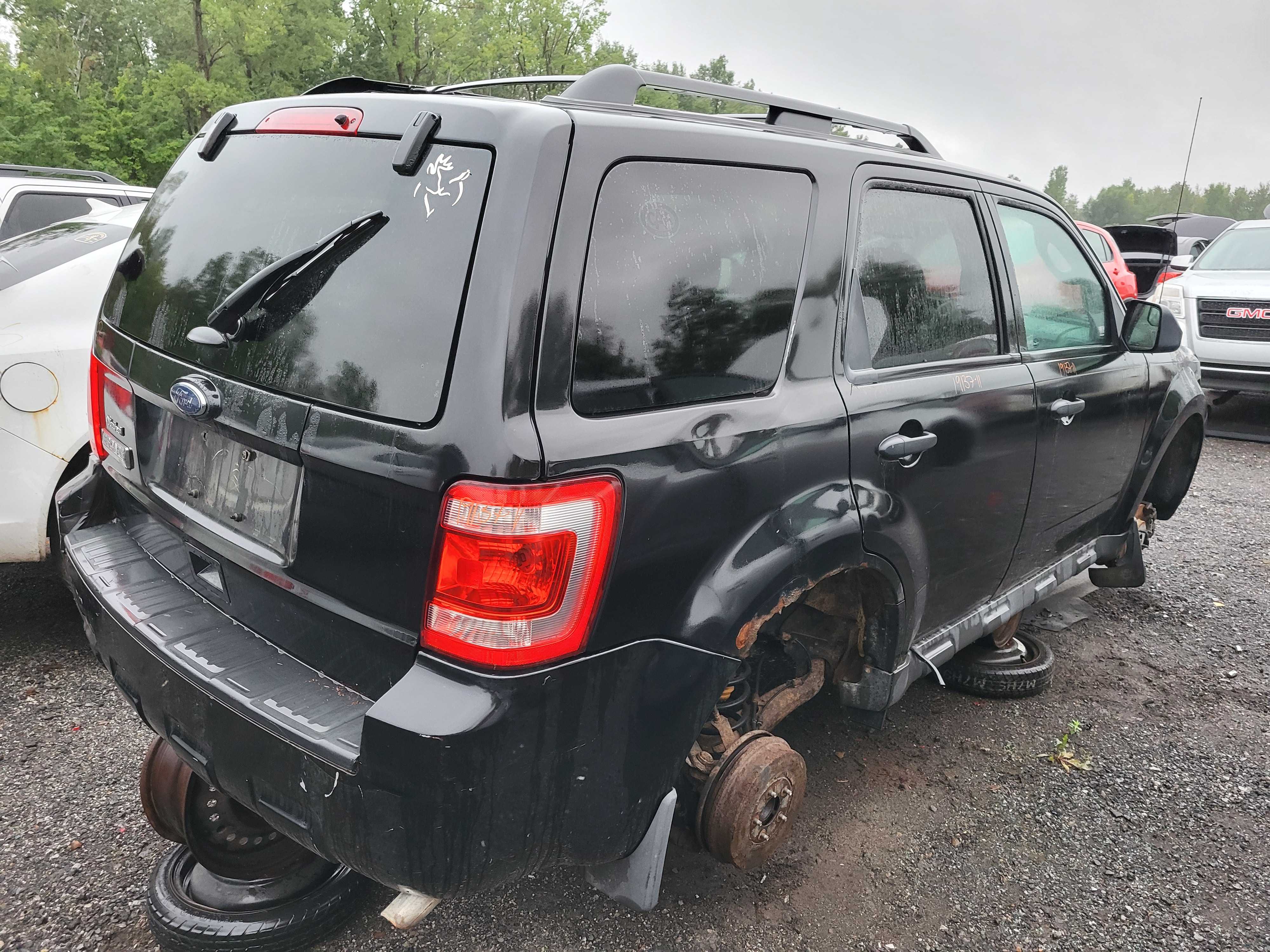 FORD ESCAPE 2011