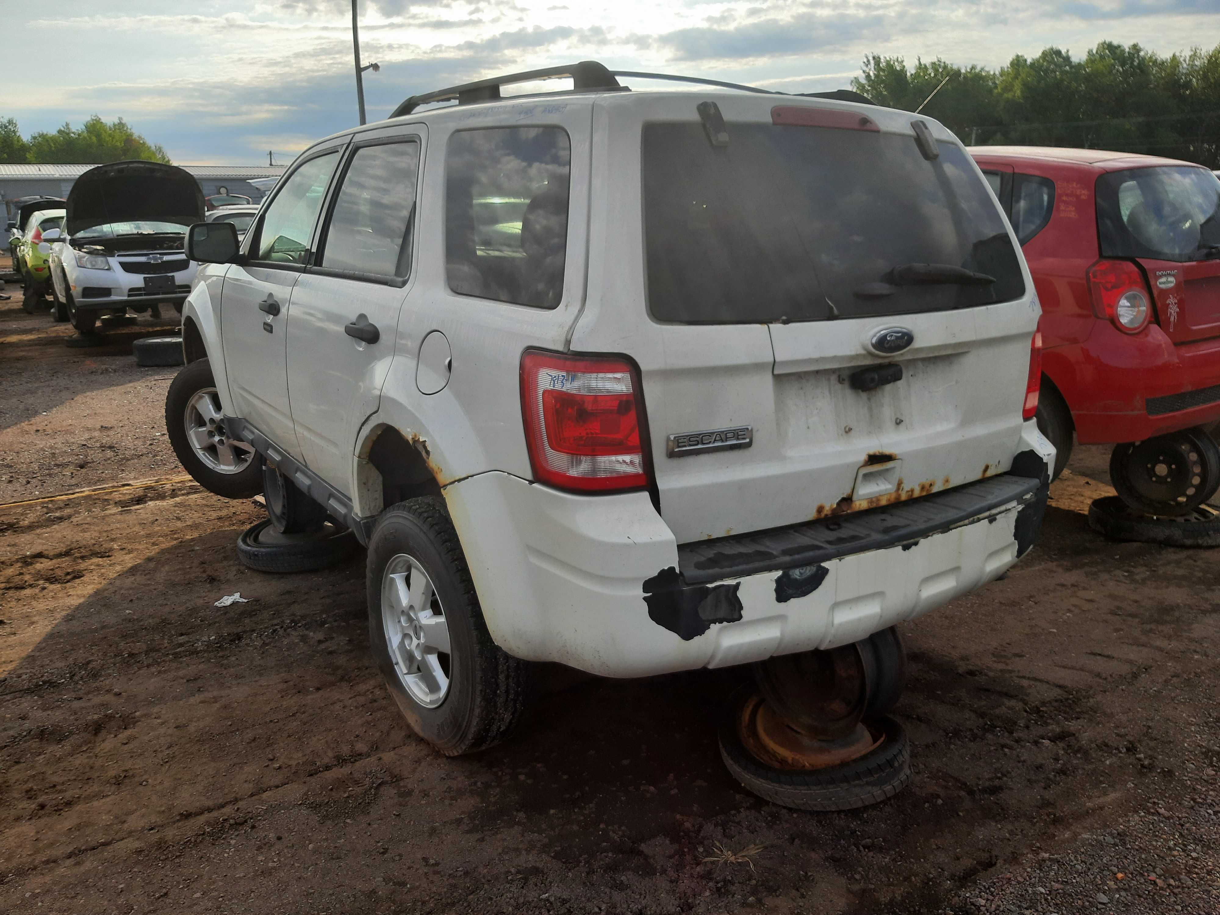 FORD ESCAPE 2011