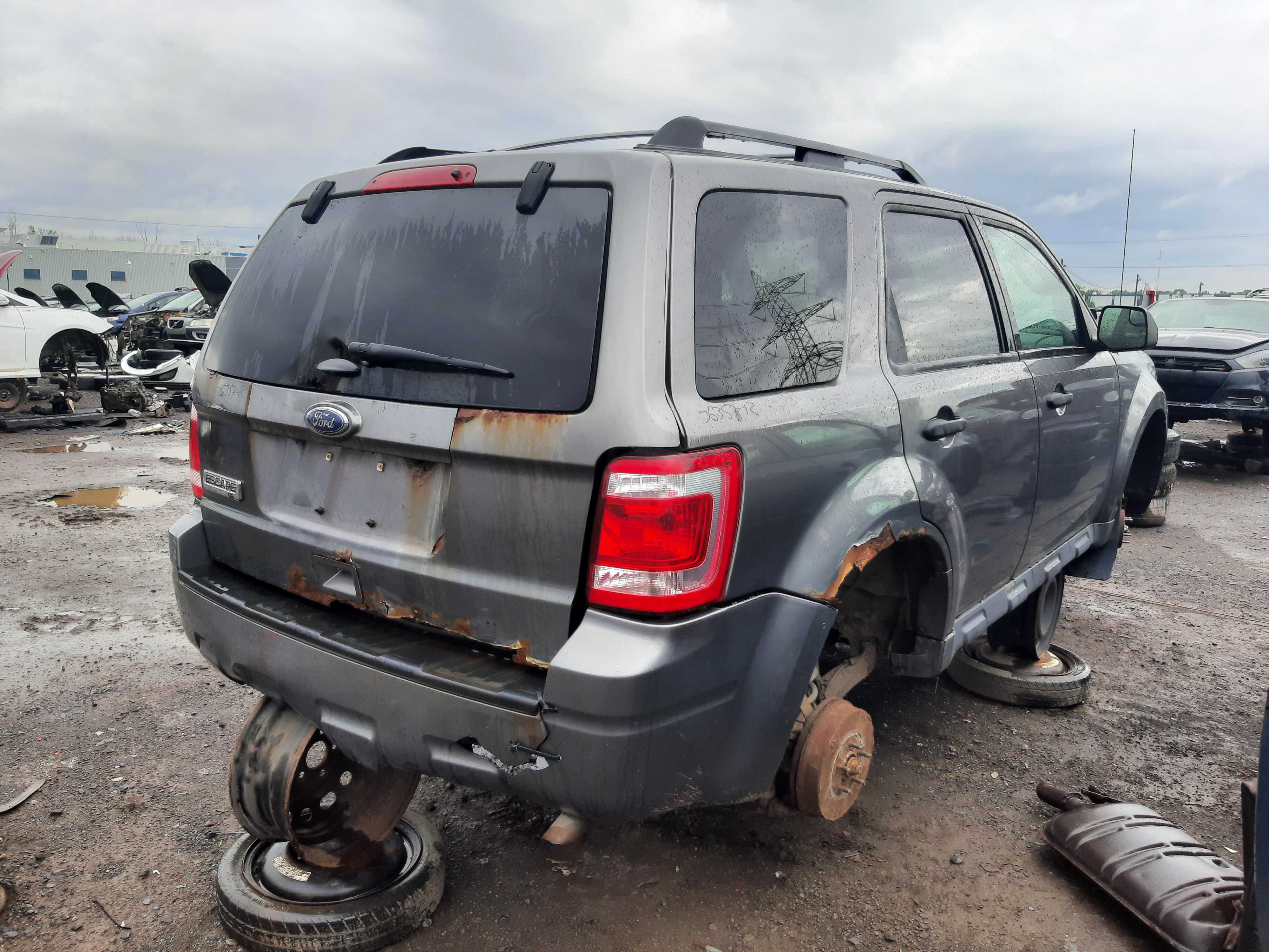 FORD ESCAPE 2012
