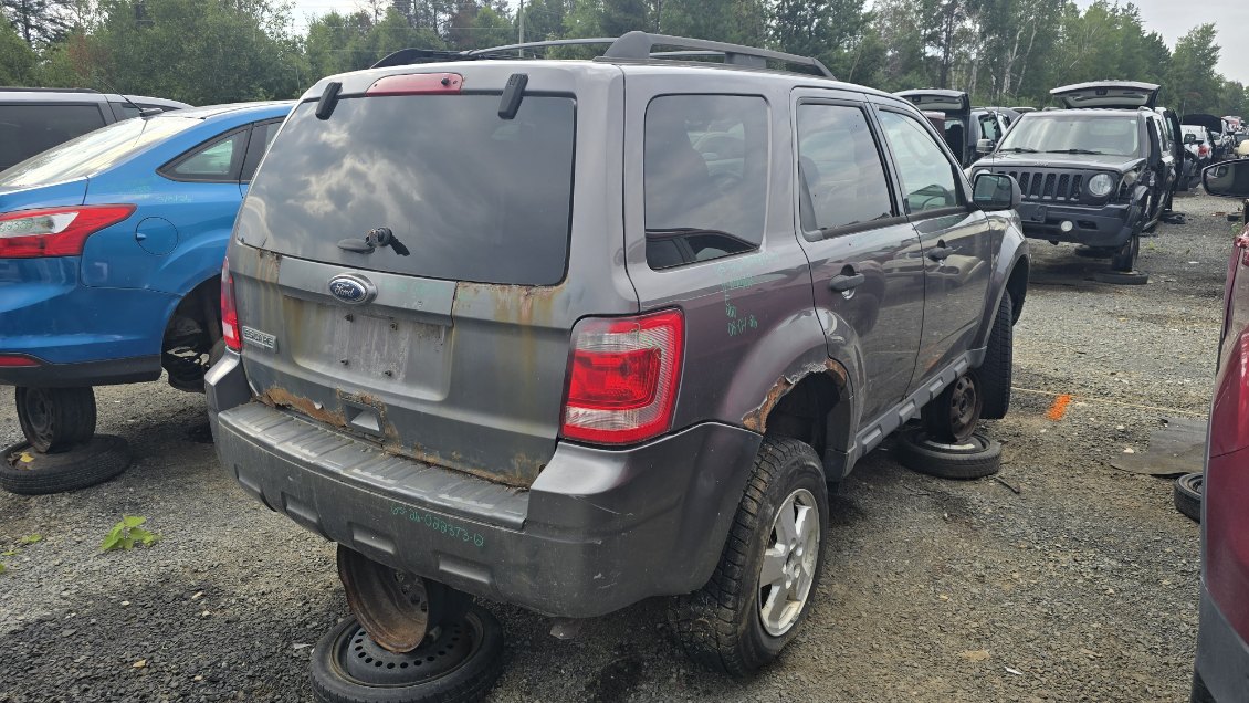 FORD ESCAPE 2012