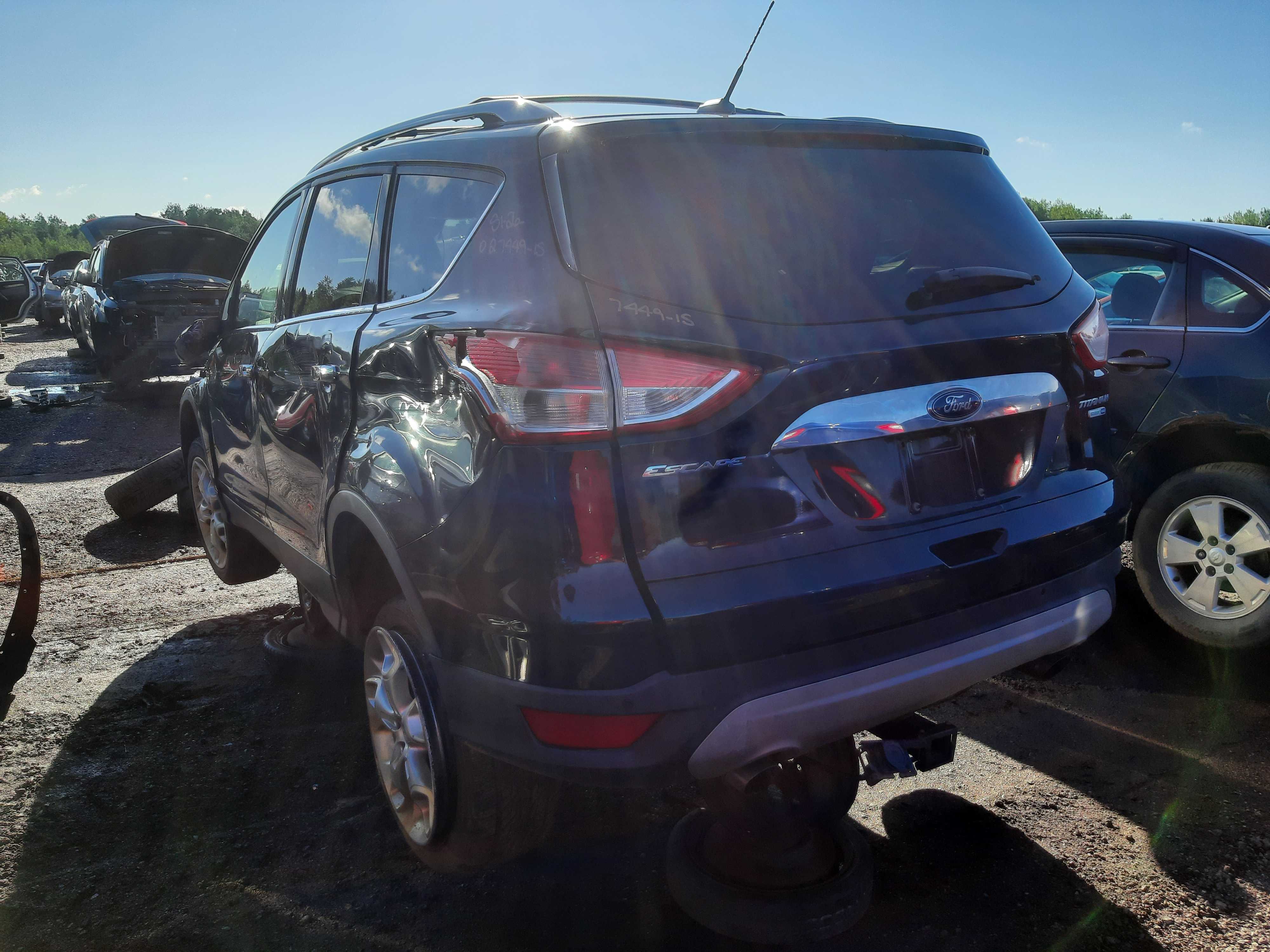 FORD ESCAPE 2015