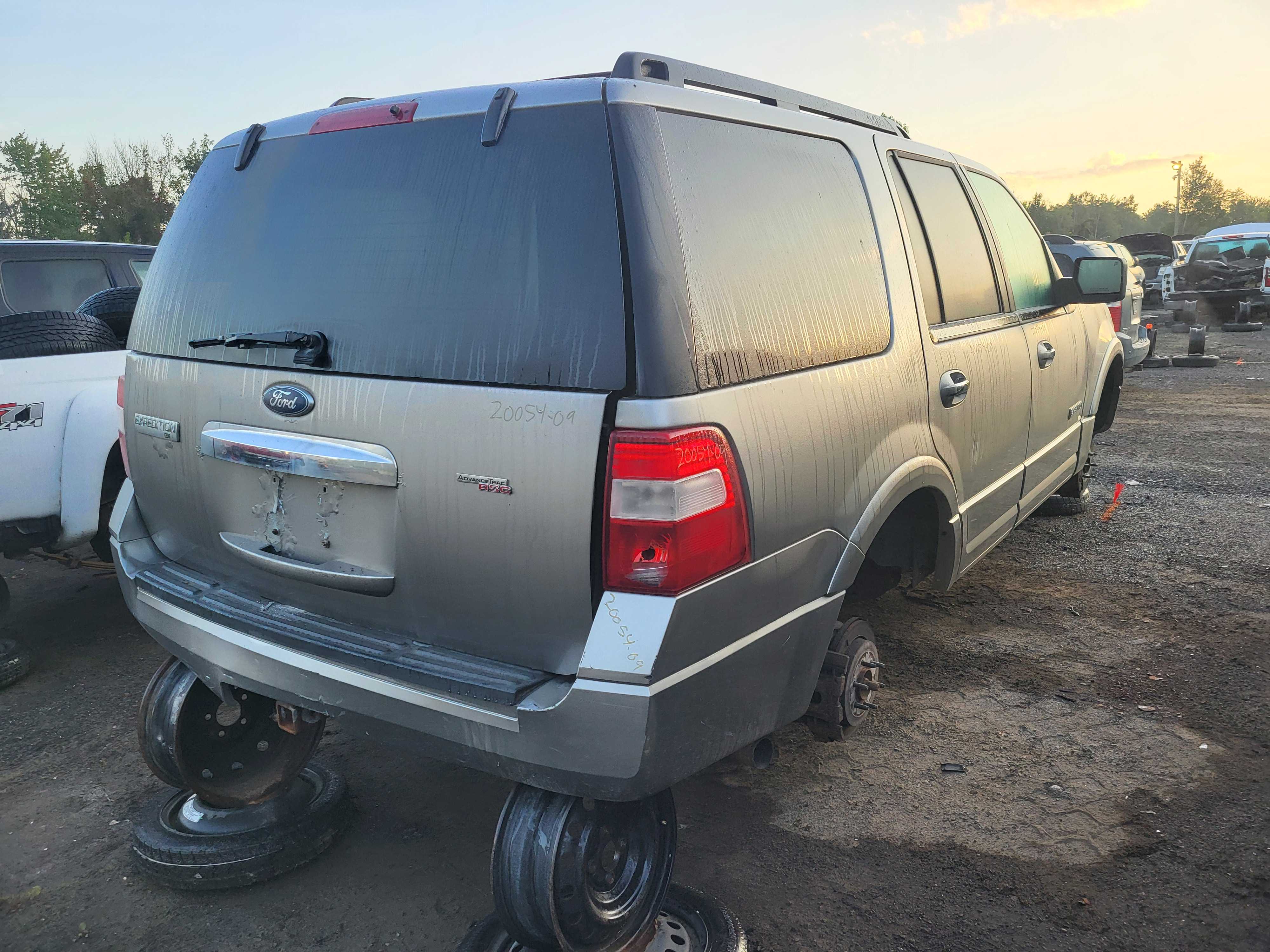 FORD EXPEDITION 2008