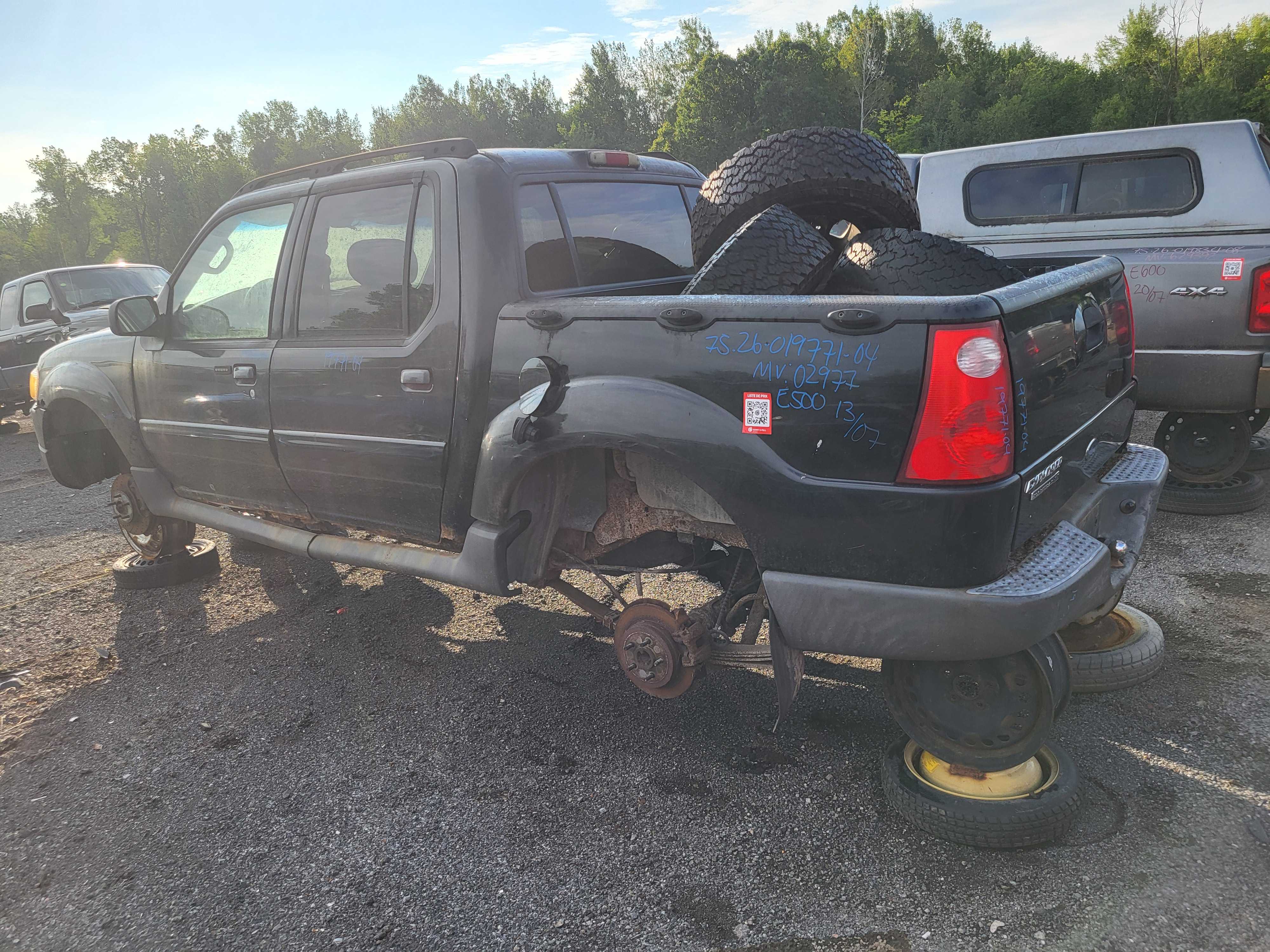 FORD EXPLORER 2004
