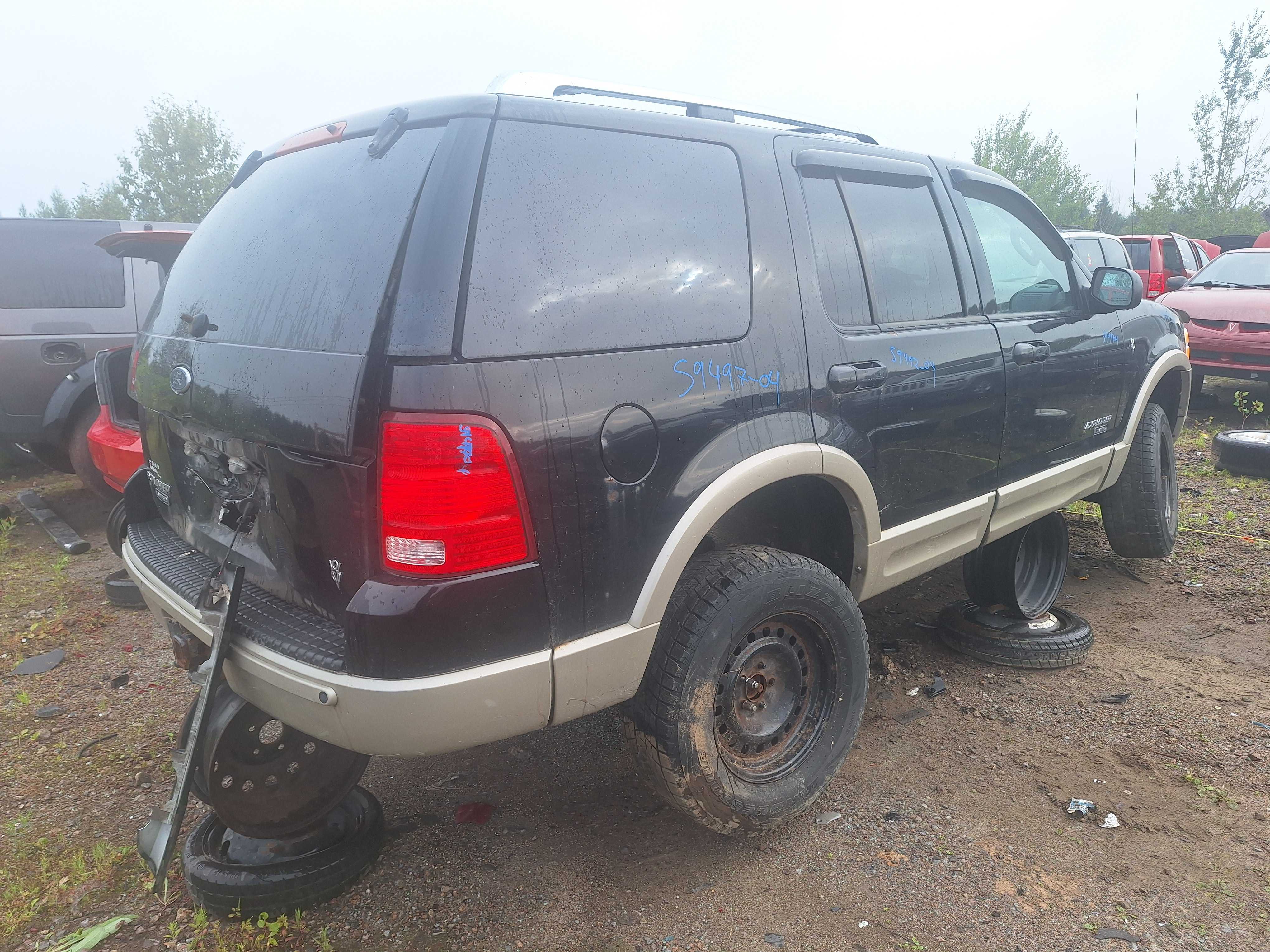 FORD EXPLORER 2004