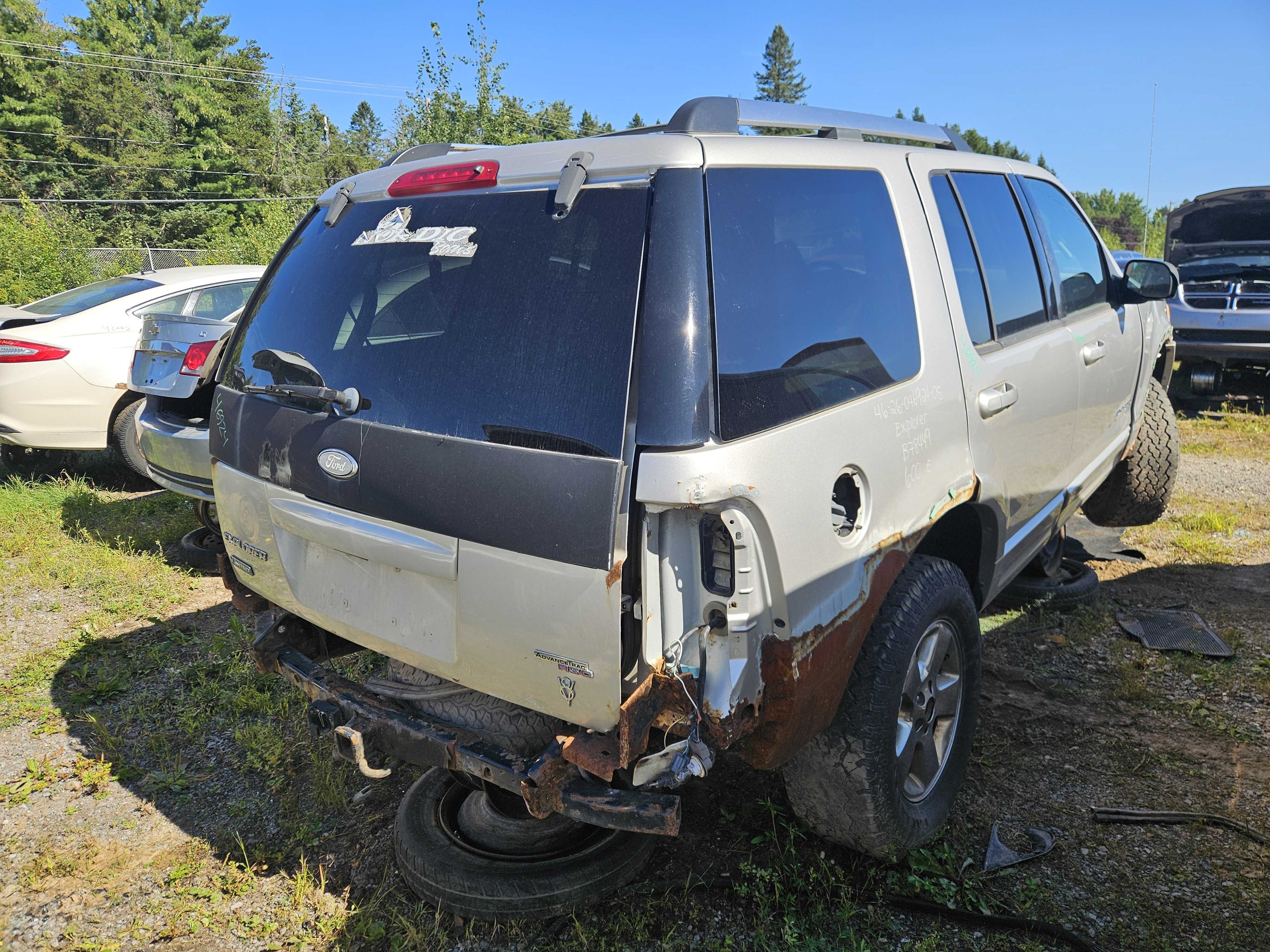 FORD EXPLORER 2005