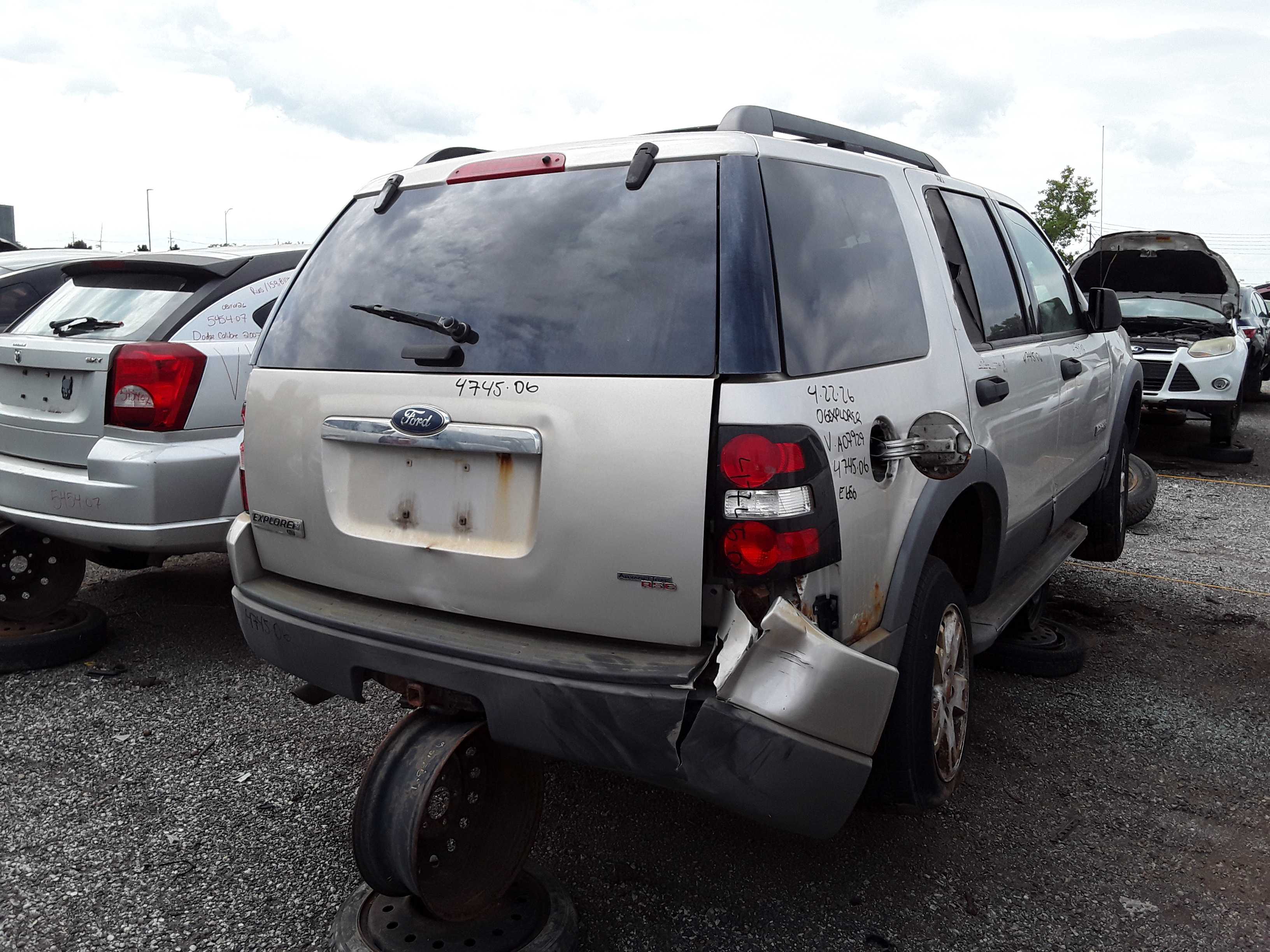 FORD EXPLORER 2006