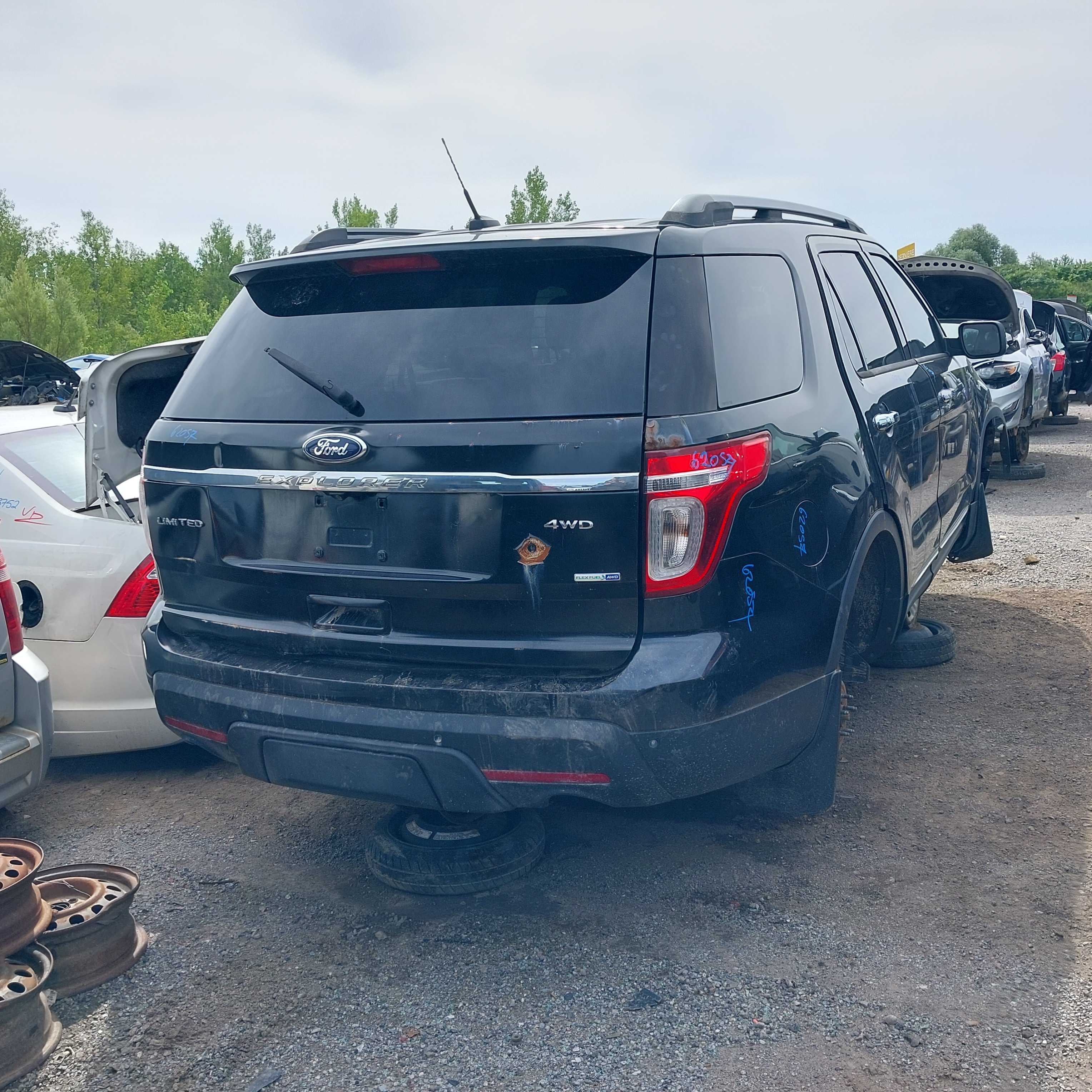 FORD EXPLORER 2012