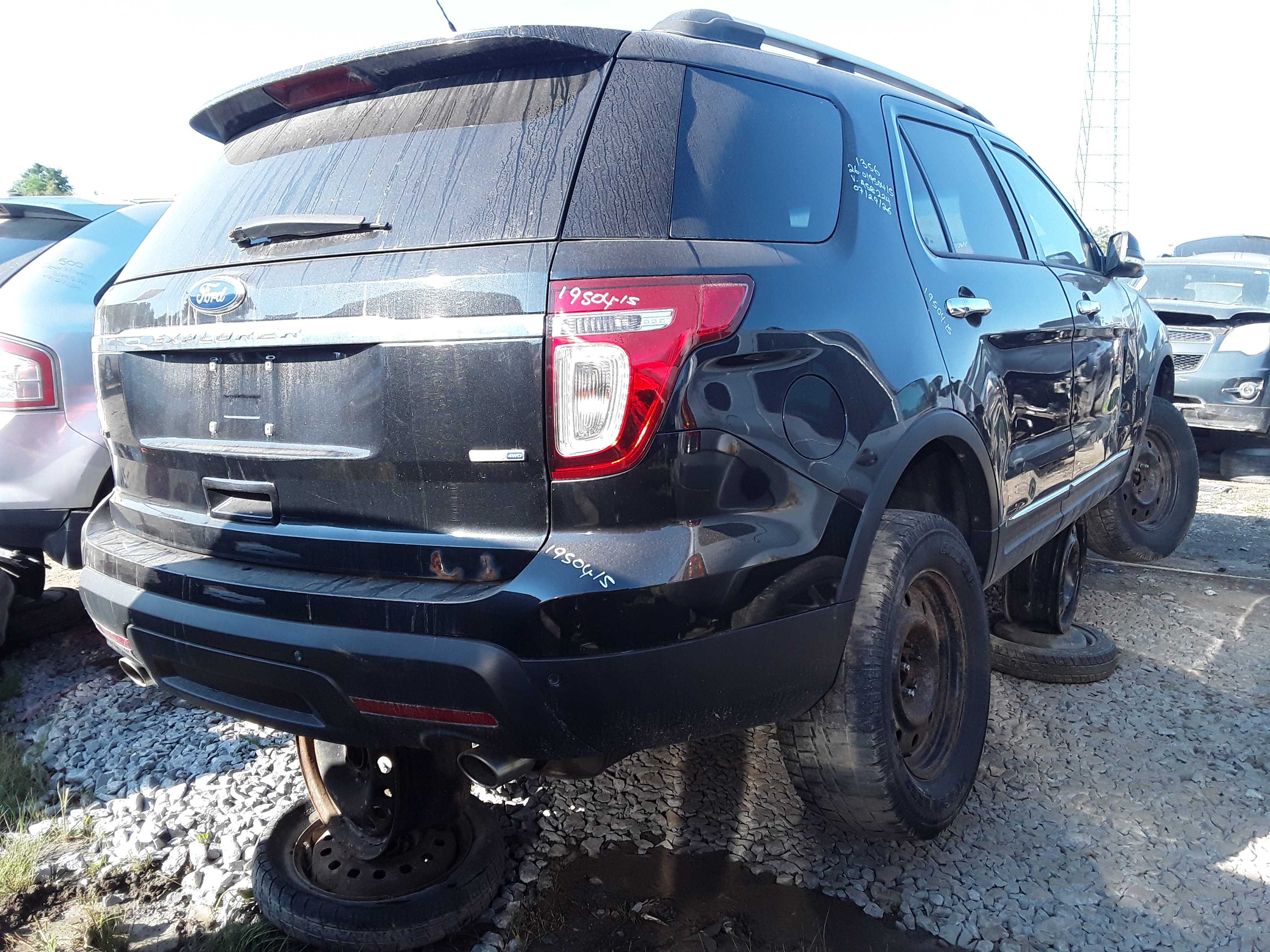 FORD EXPLORER 2015