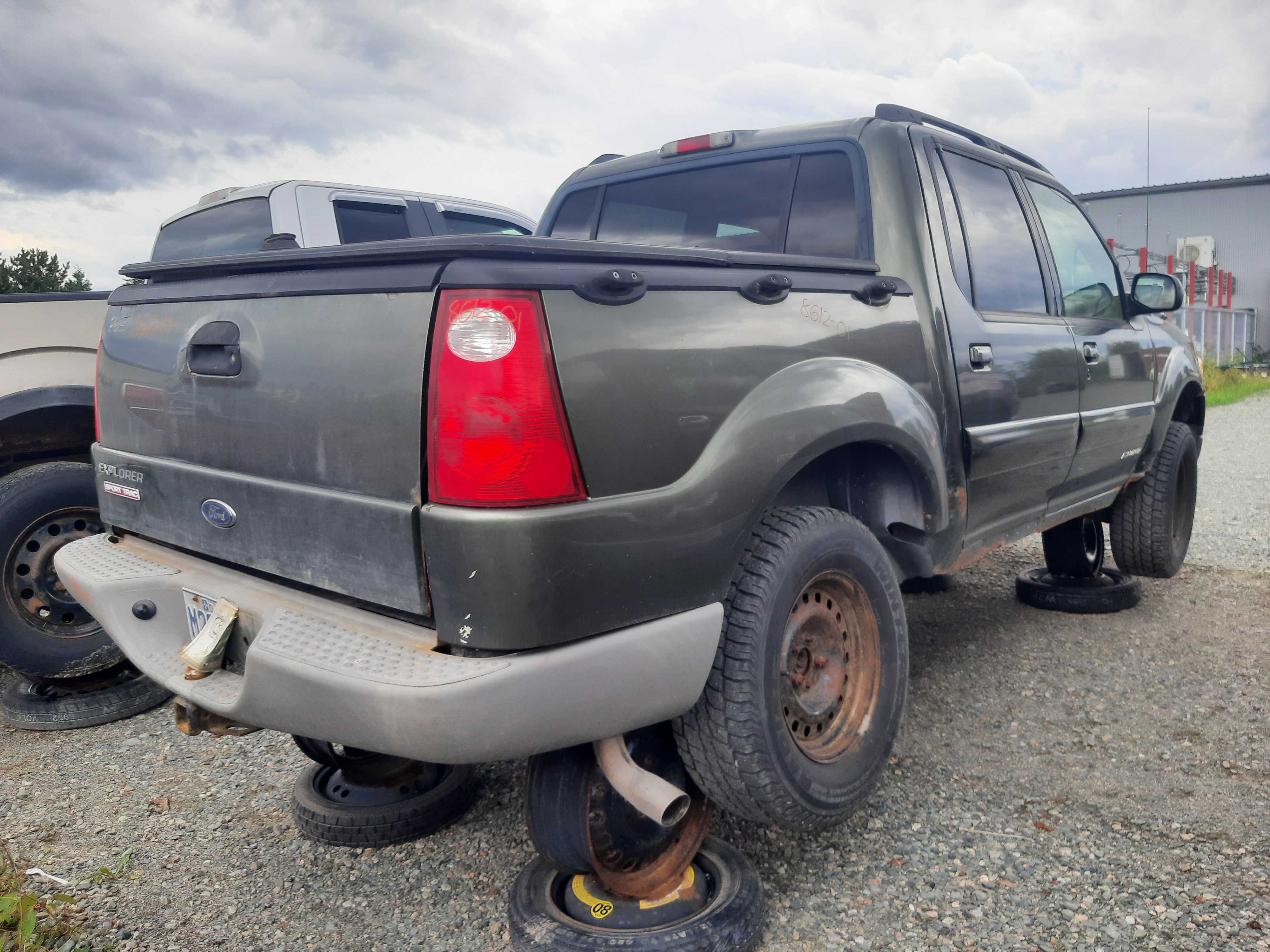 FORD EXPLORER SPORT TRAC 2001