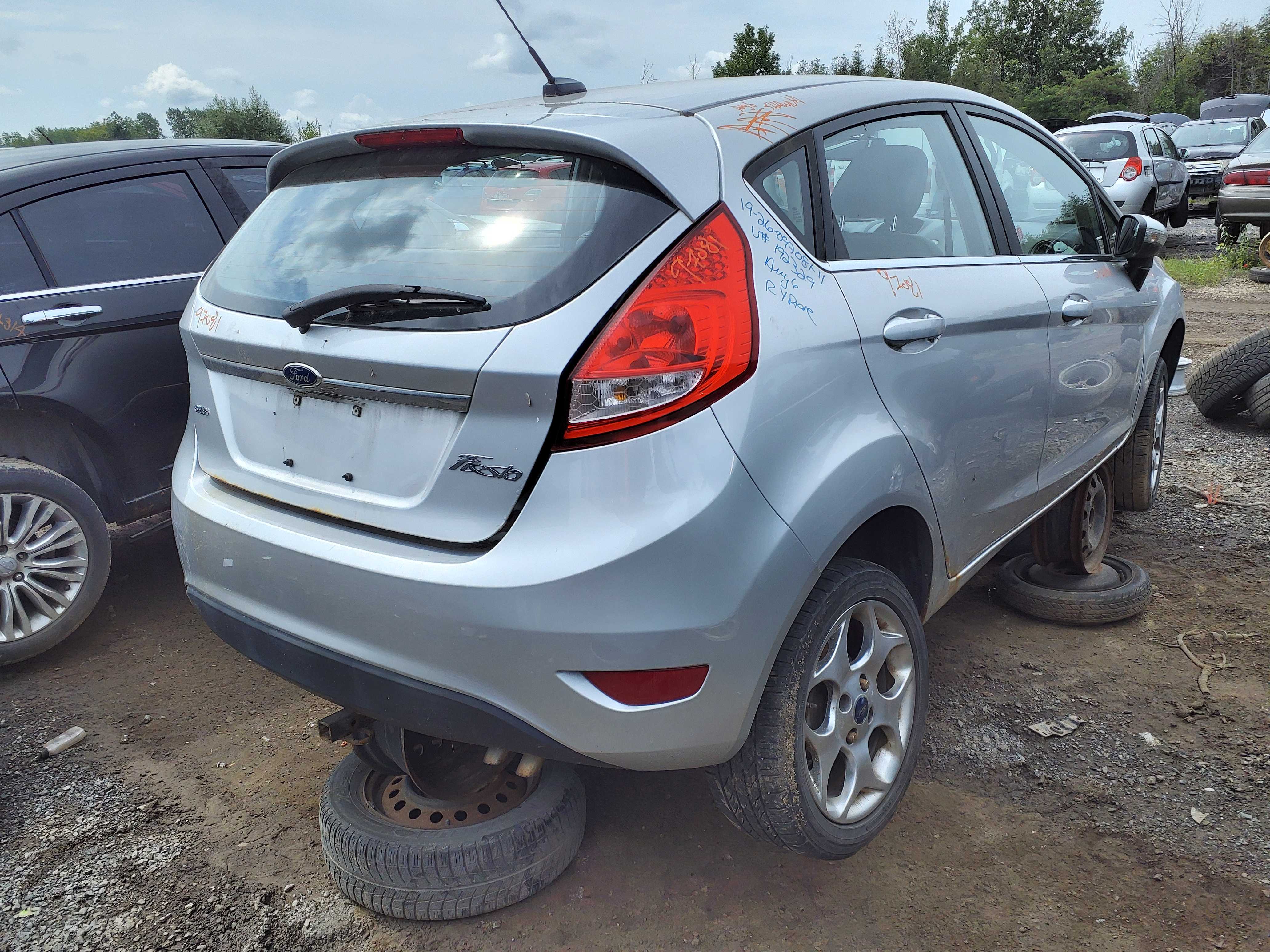 FORD FIESTA 2011